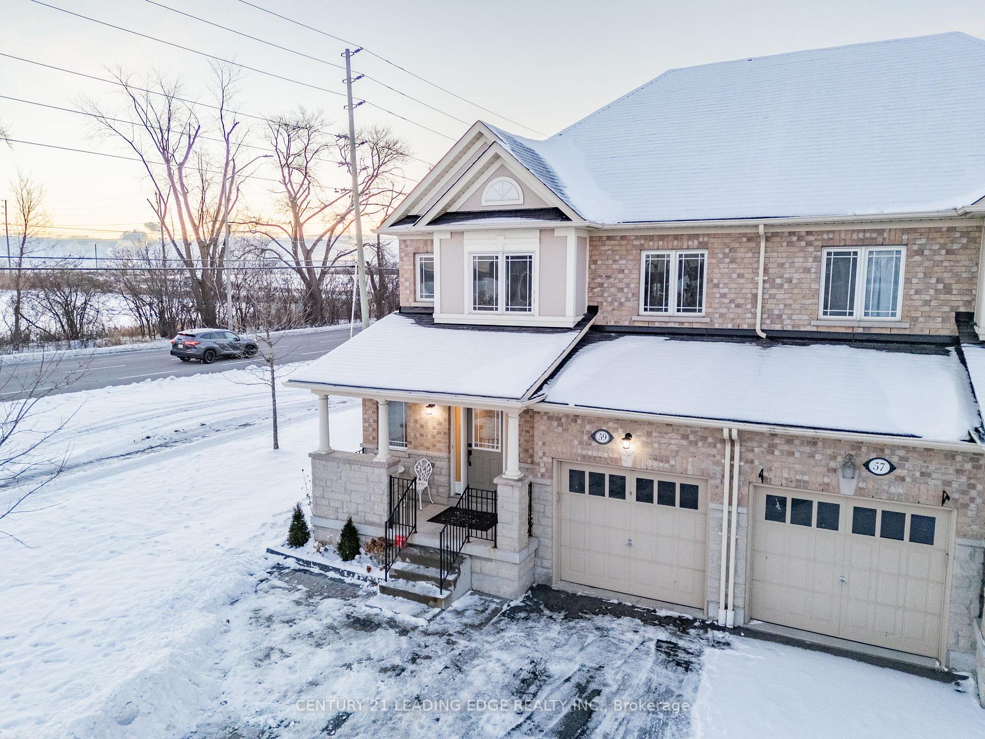 Photo 5 of 59 Whitlock Crescent, Ajax, Northeast Ajax — HOMEH