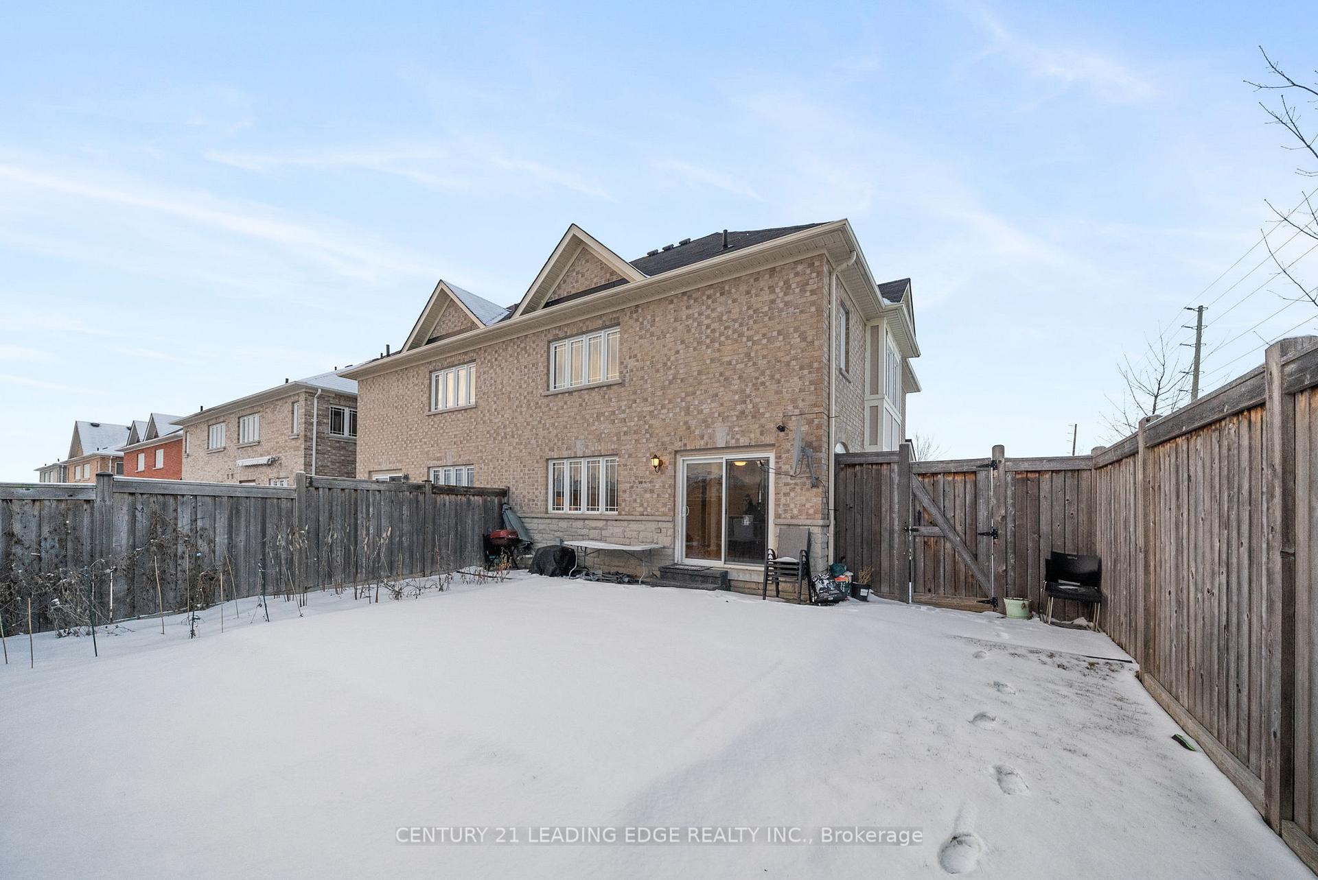 Photo 42 of 59 Whitlock Crescent, Ajax, Northeast Ajax — HOMEH