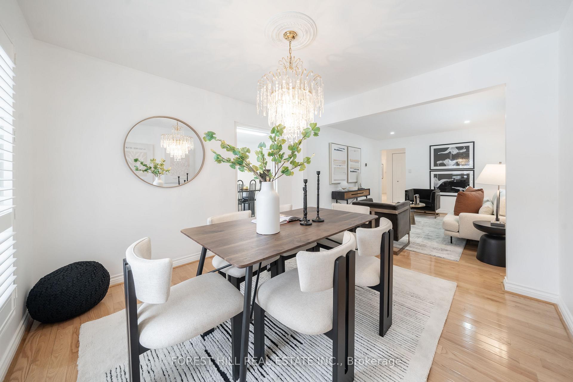 Photo 21 of 131 McCabe Crescent, Vaughan, Lakeview Estates — HOMEH