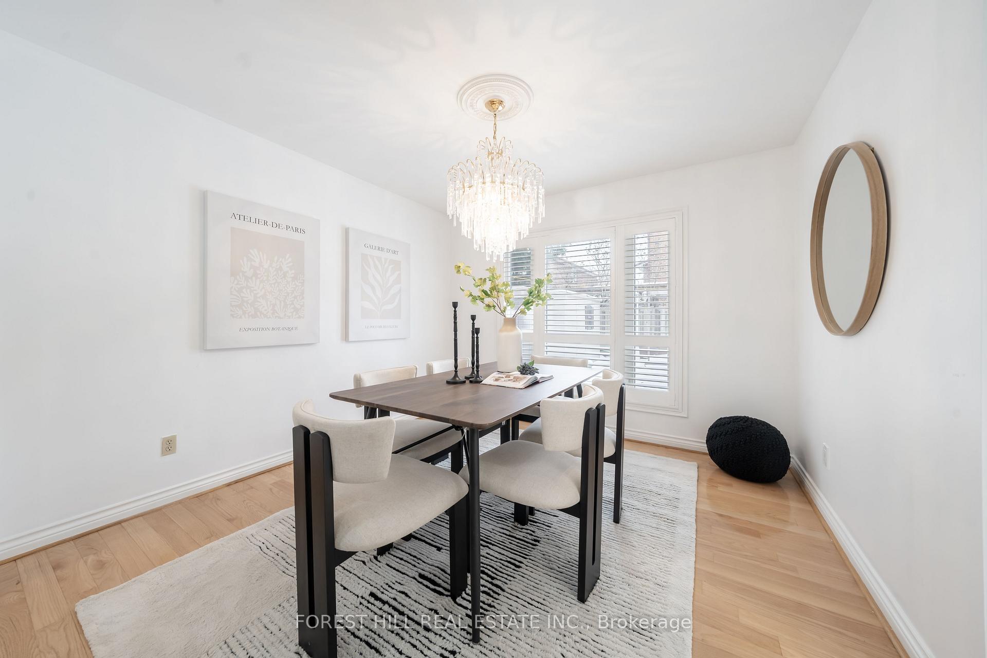 Photo 16 of 131 McCabe Crescent, Vaughan, Lakeview Estates — HOMEH