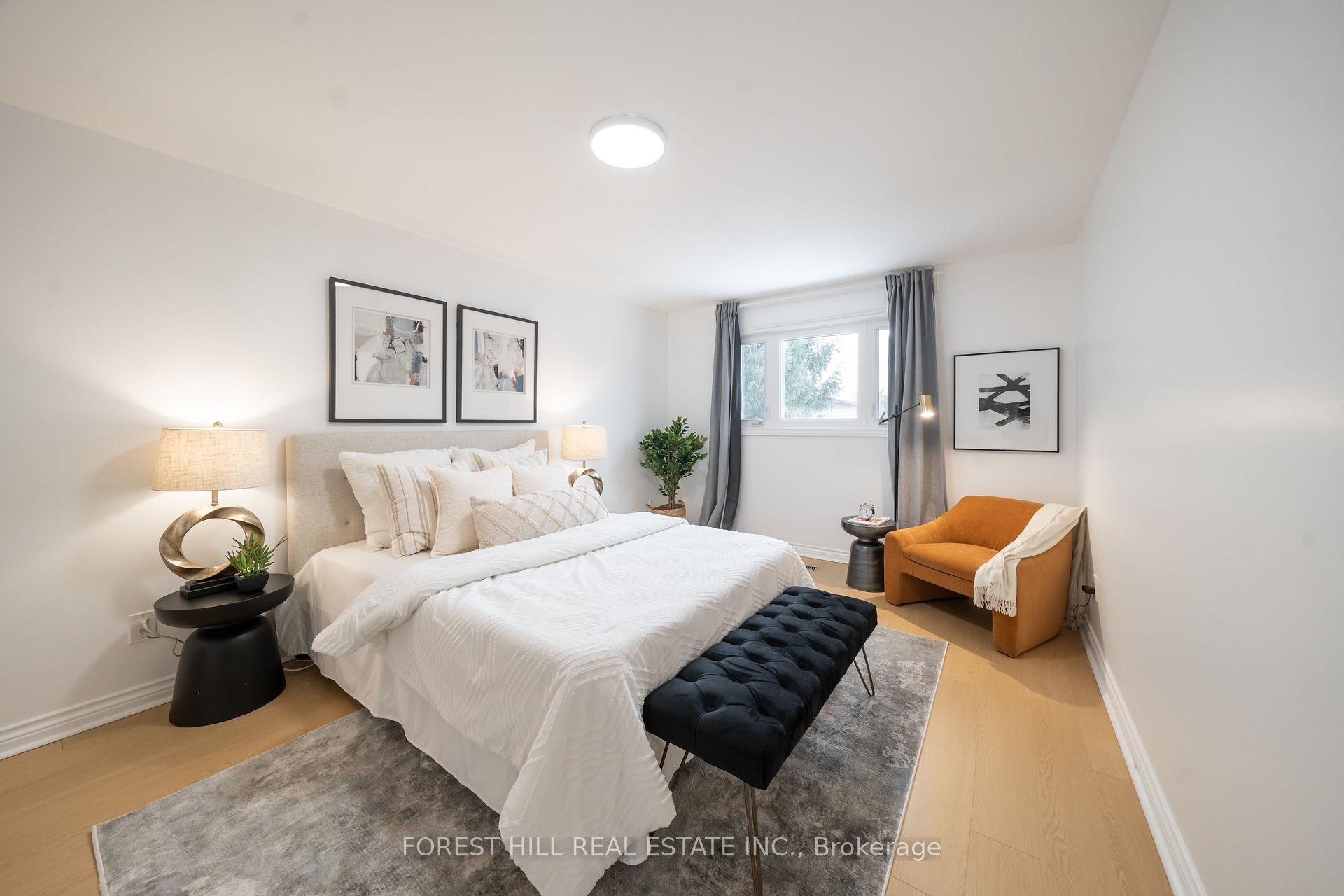 Photo 22 of 131 McCabe Crescent, Vaughan, Lakeview Estates — HOMEH