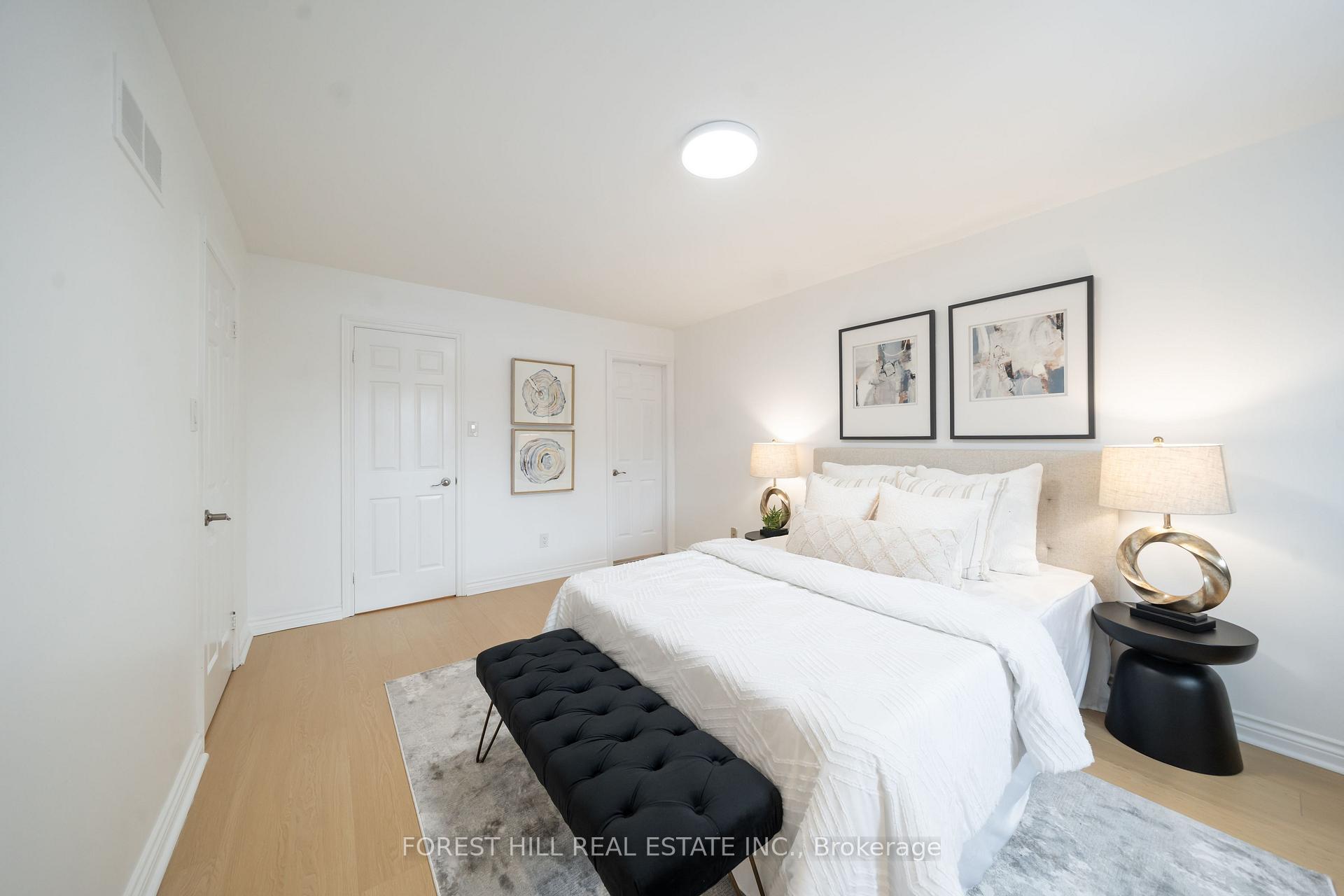 Photo 14 of 131 McCabe Crescent, Vaughan, Lakeview Estates — HOMEH
