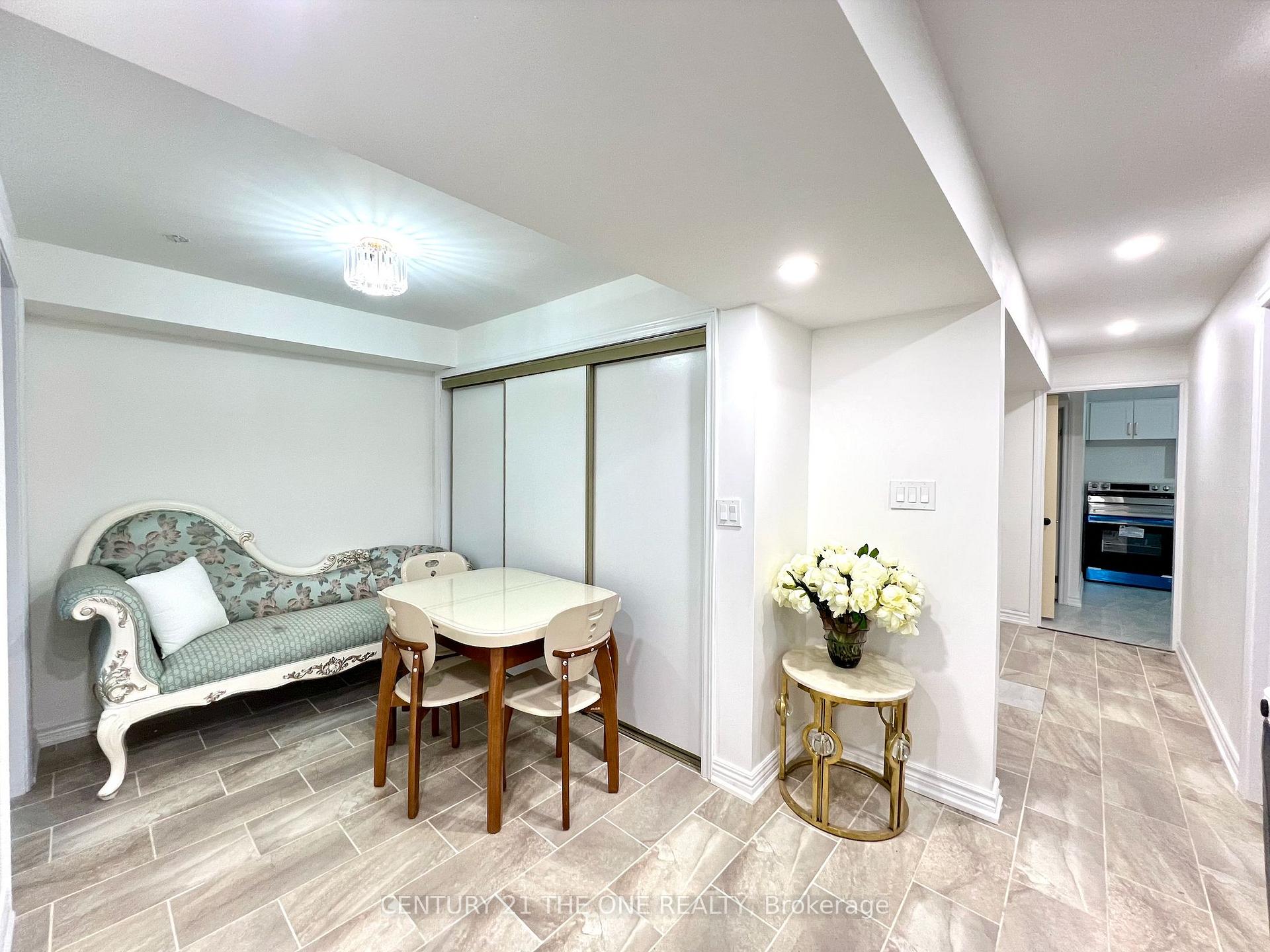 Photo 6 of Unit Basment, 19 Pining Road, Markham, Aileen-Willowbrook — HOMEH