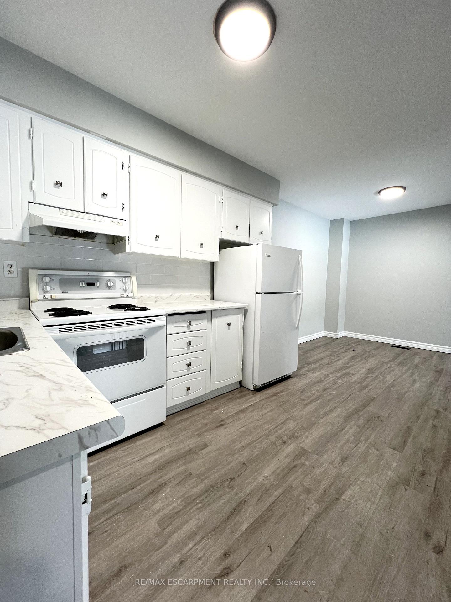 Photo 6 of Unit 521, 280 Montmorency Drive, Hamilton, Red Hill — HOMEH