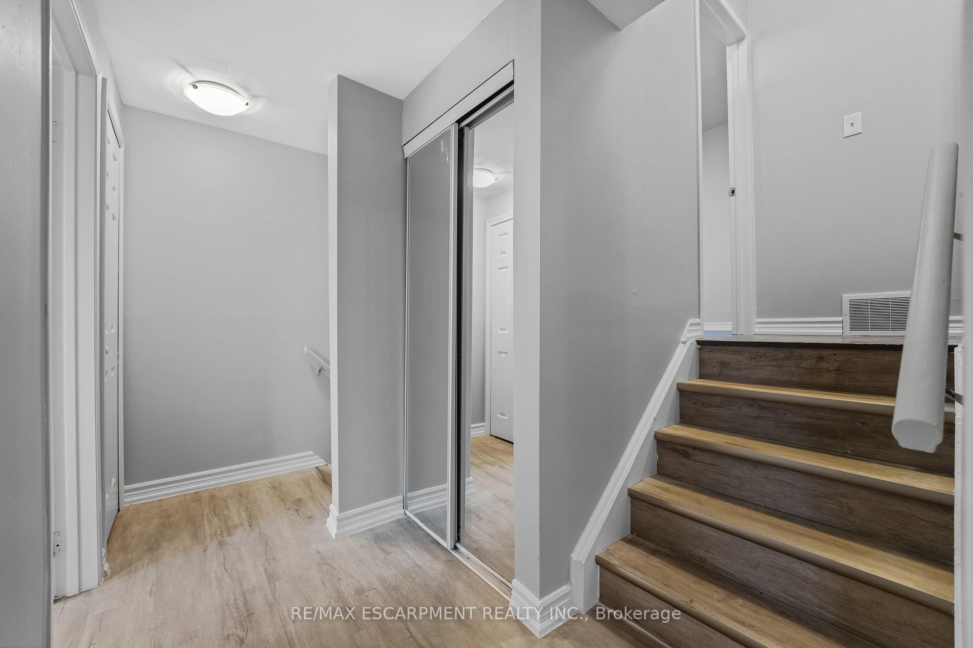 Photo 12 of Unit 521, 280 Montmorency Drive, Hamilton, Red Hill — HOMEH
