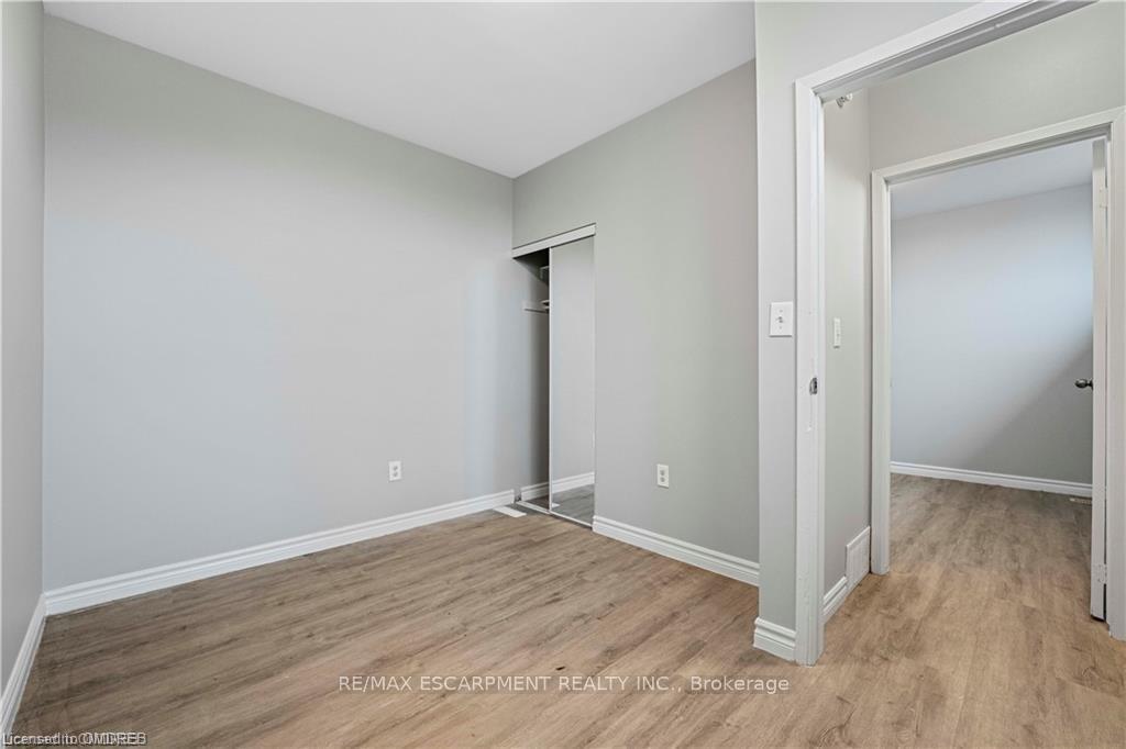Photo 5 of Unit 521, 280 Montmorency Drive, Hamilton, Red Hill — HOMEH
