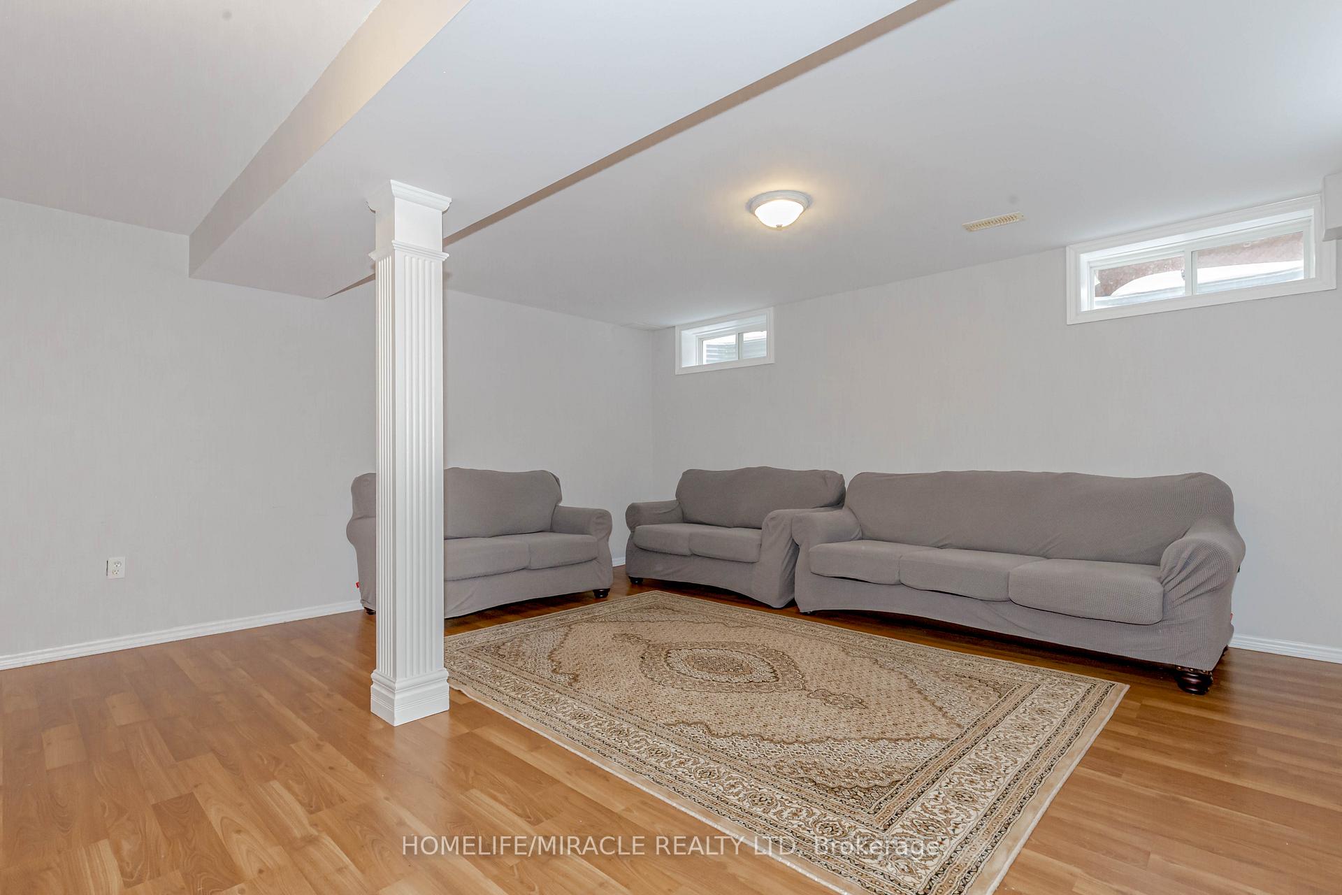 Photo 44 of 25 Donnenwerth Drive, Kitchener — HOMEH