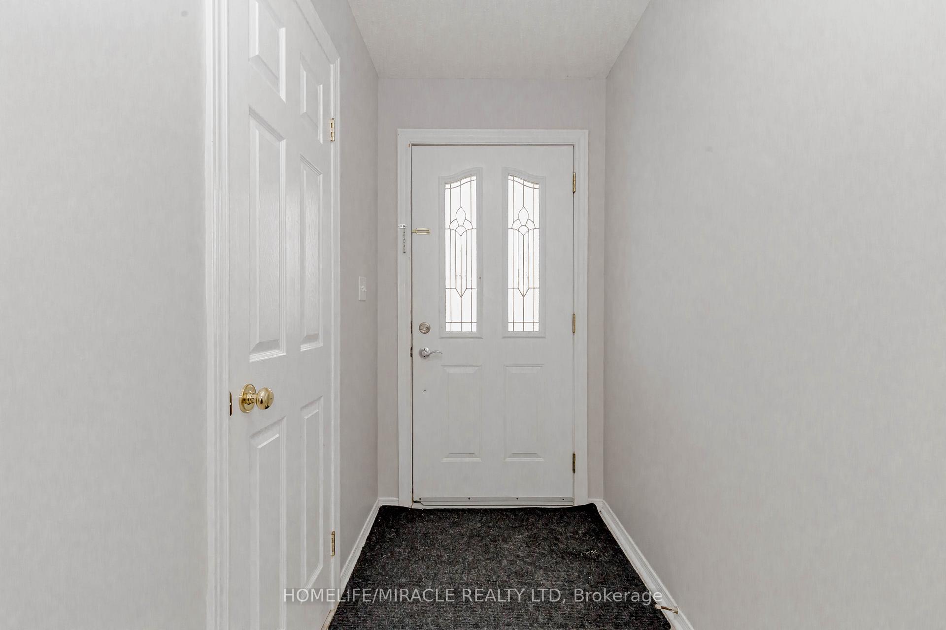 Photo 43 of 25 Donnenwerth Drive, Kitchener — HOMEH