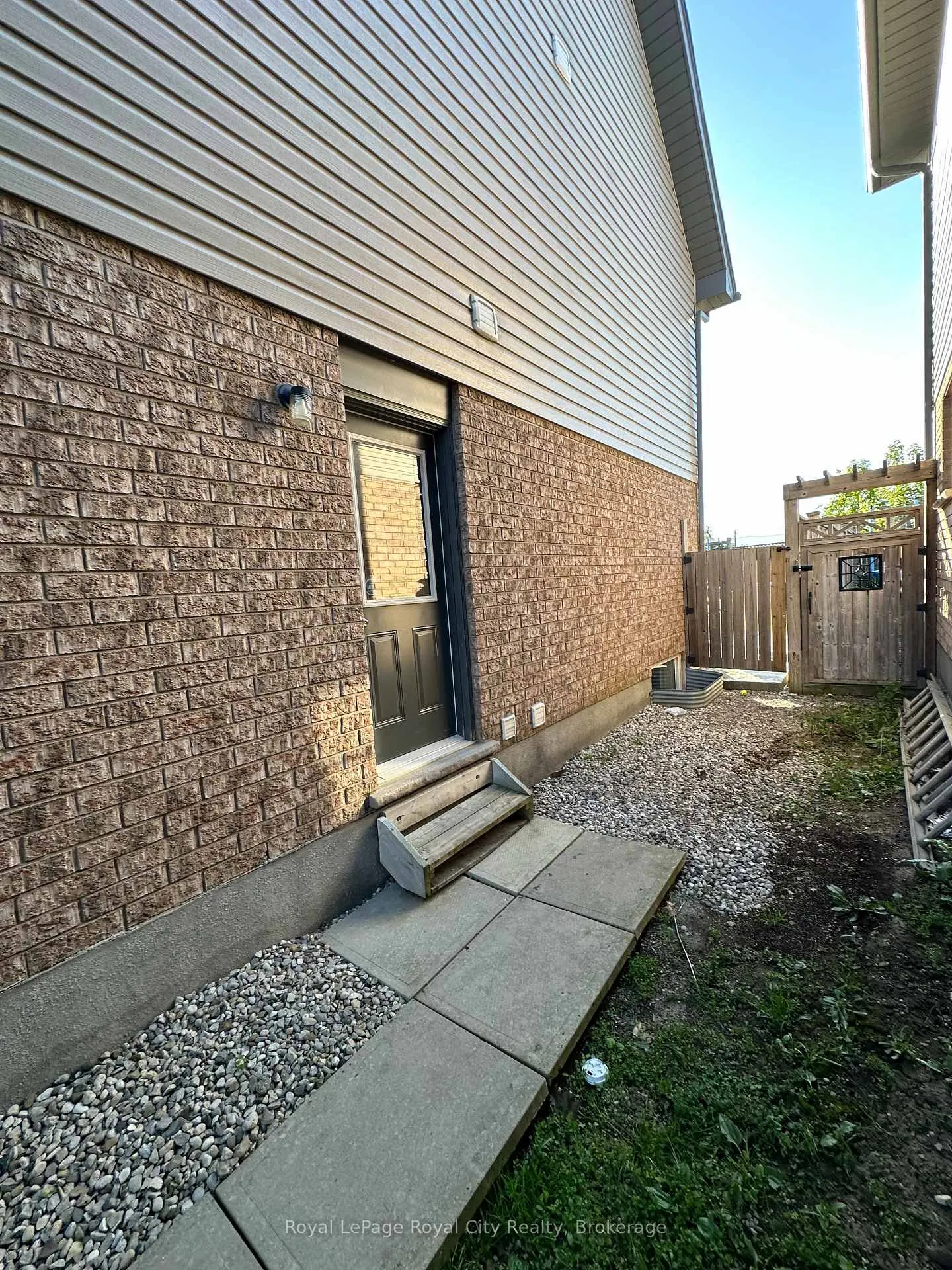 Photo 2 of 6 Maude Lane, Guelph, Grange Road — HOMEH