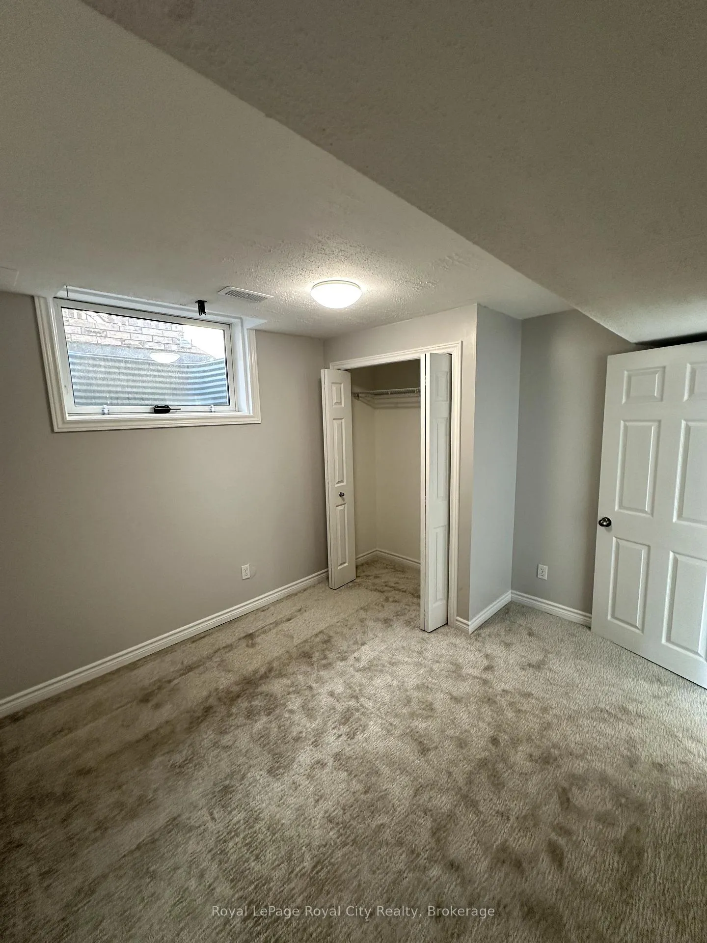 Photo 15 of 6 Maude Lane, Guelph, Grange Road — HOMEH