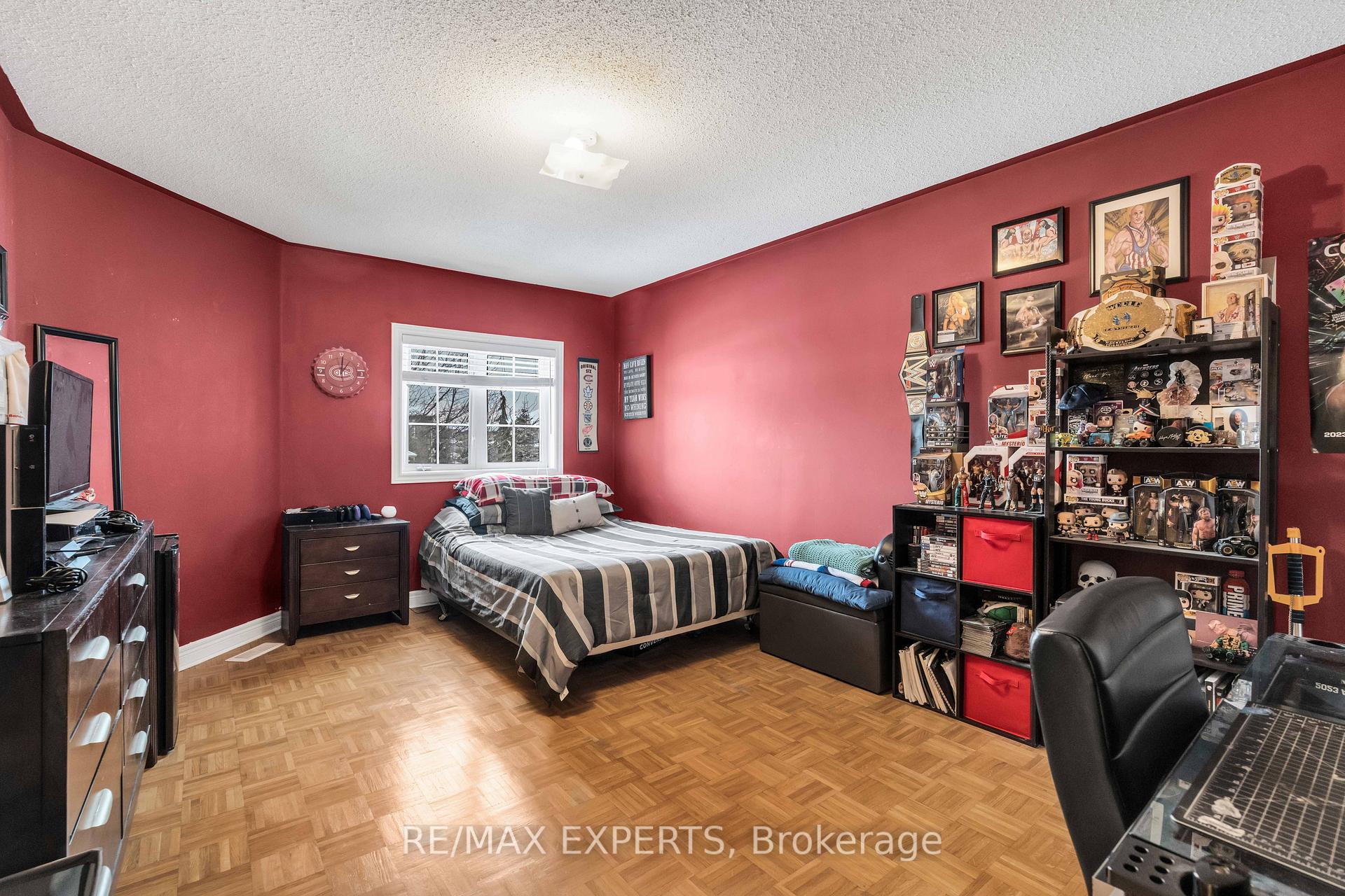 Photo 41 of 48 Loontail Street, Caledon, Bolton West — HOMEH
