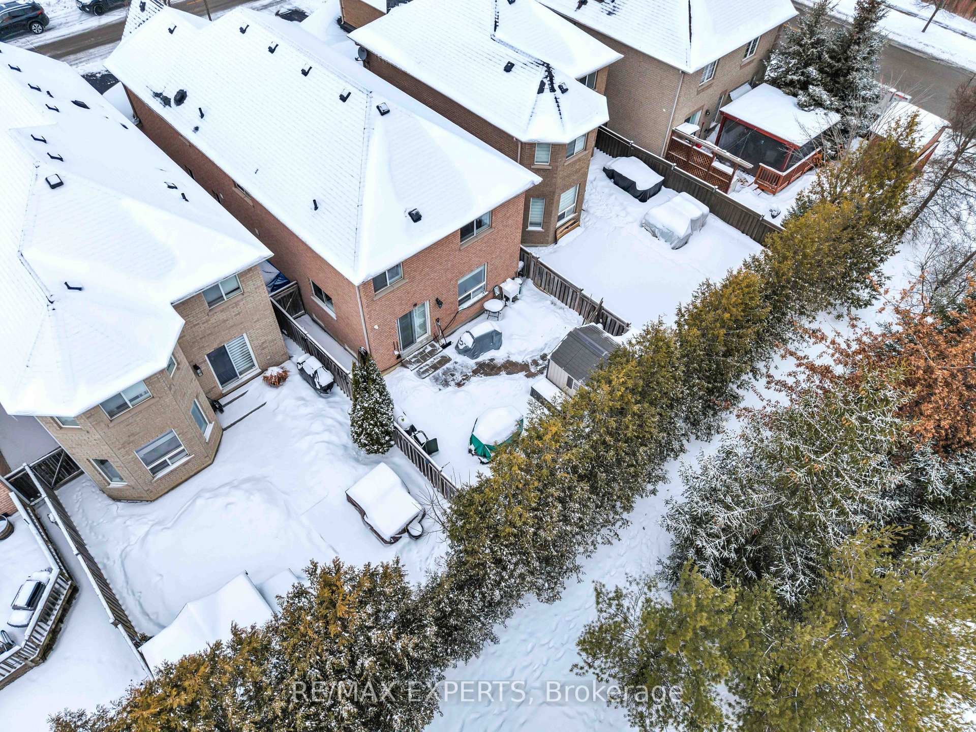 Photo 44 of 48 Loontail Street, Caledon, Bolton West — HOMEH