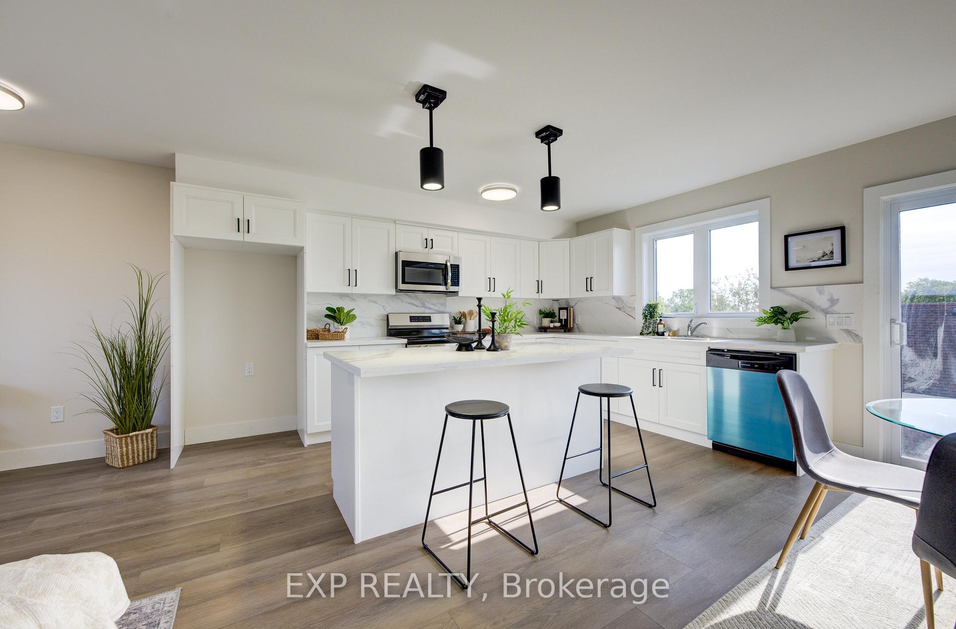 Photo 12 of Unit 2, 17 Peter Street, Kitchener, Cedar Hill — HOMEH