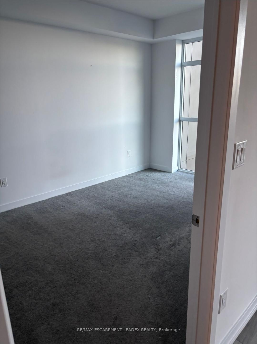 Photo 5 of Unit 422, 450 Dundas Street E, Hamilton, Waterdown — HOMEH