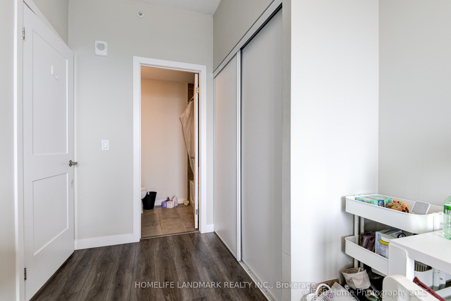Photo 2 of Unit 1802, 15 Queen Street S, Hamilton, Central — HOMEH