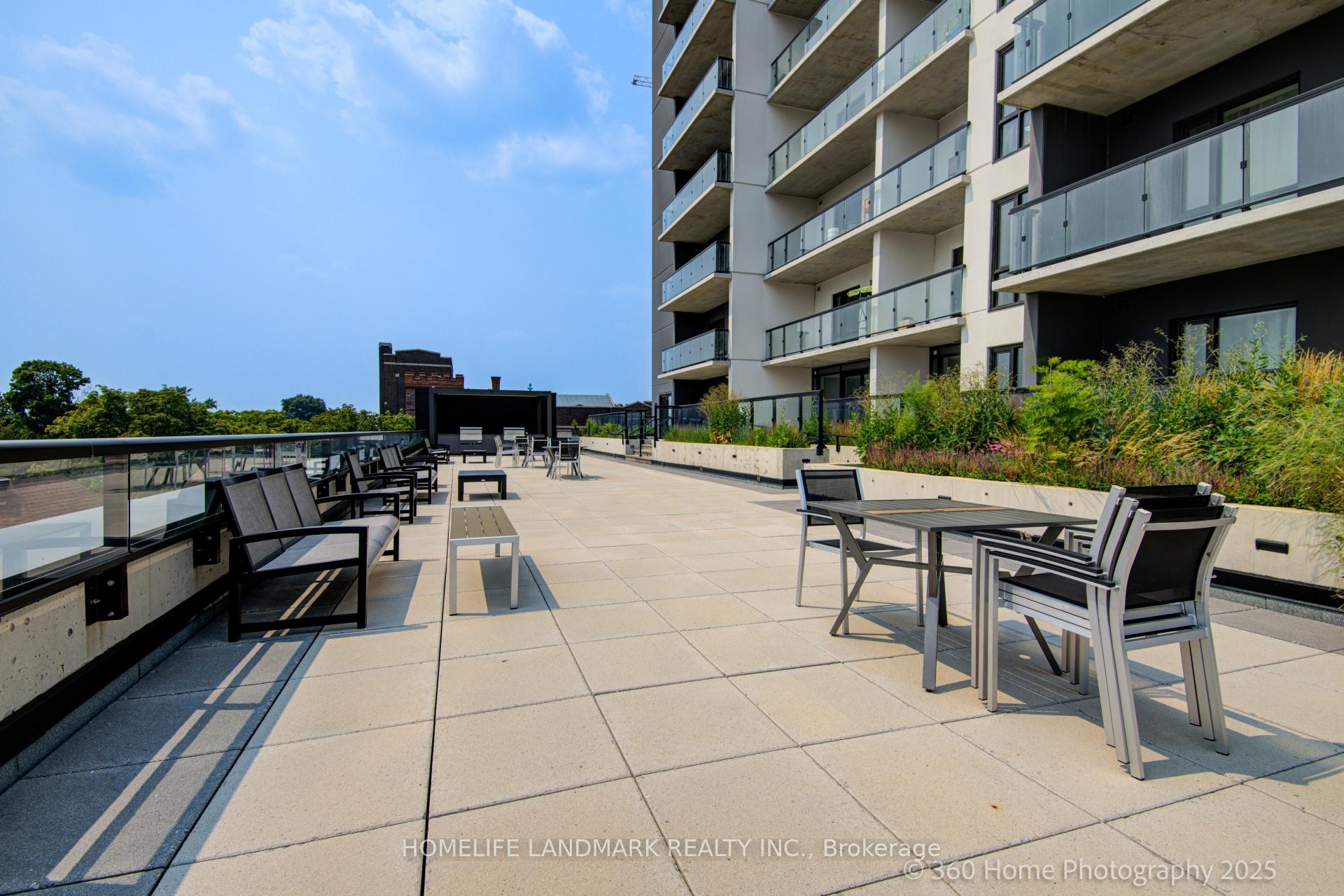 Photo 18 of Unit 1802, 15 Queen Street S, Hamilton, Central — HOMEH
