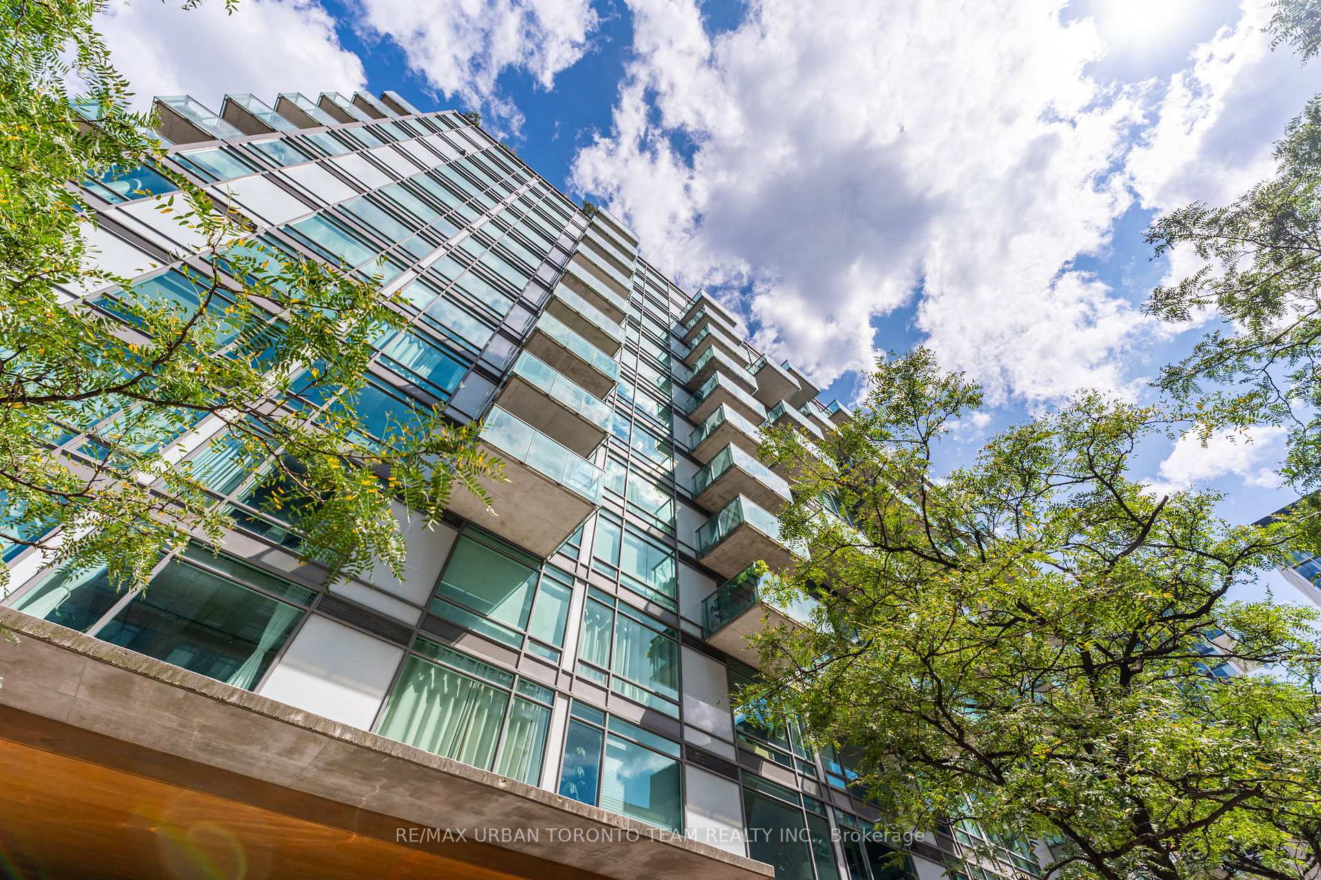 Photo 4 of Unit 515, 333 Adelaide Street E, Toronto, Moss Park — HOMEH