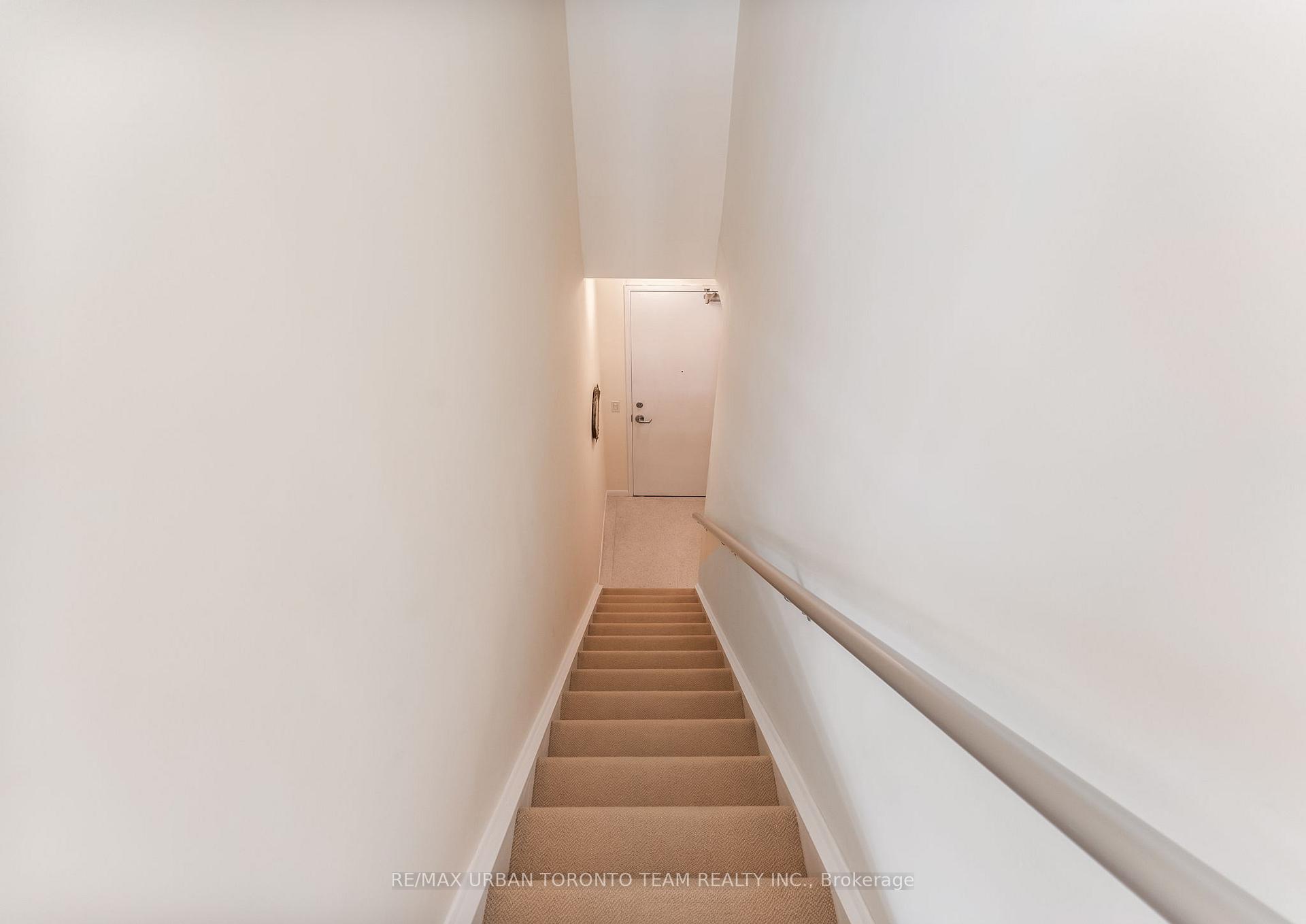 Photo 2 of Unit 515, 333 Adelaide Street E, Toronto, Moss Park — HOMEH
