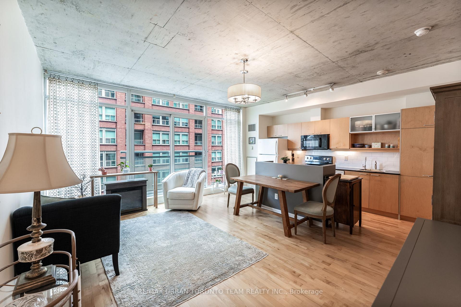 Photo 10 of Unit 515, 333 Adelaide Street E, Toronto, Moss Park — HOMEH