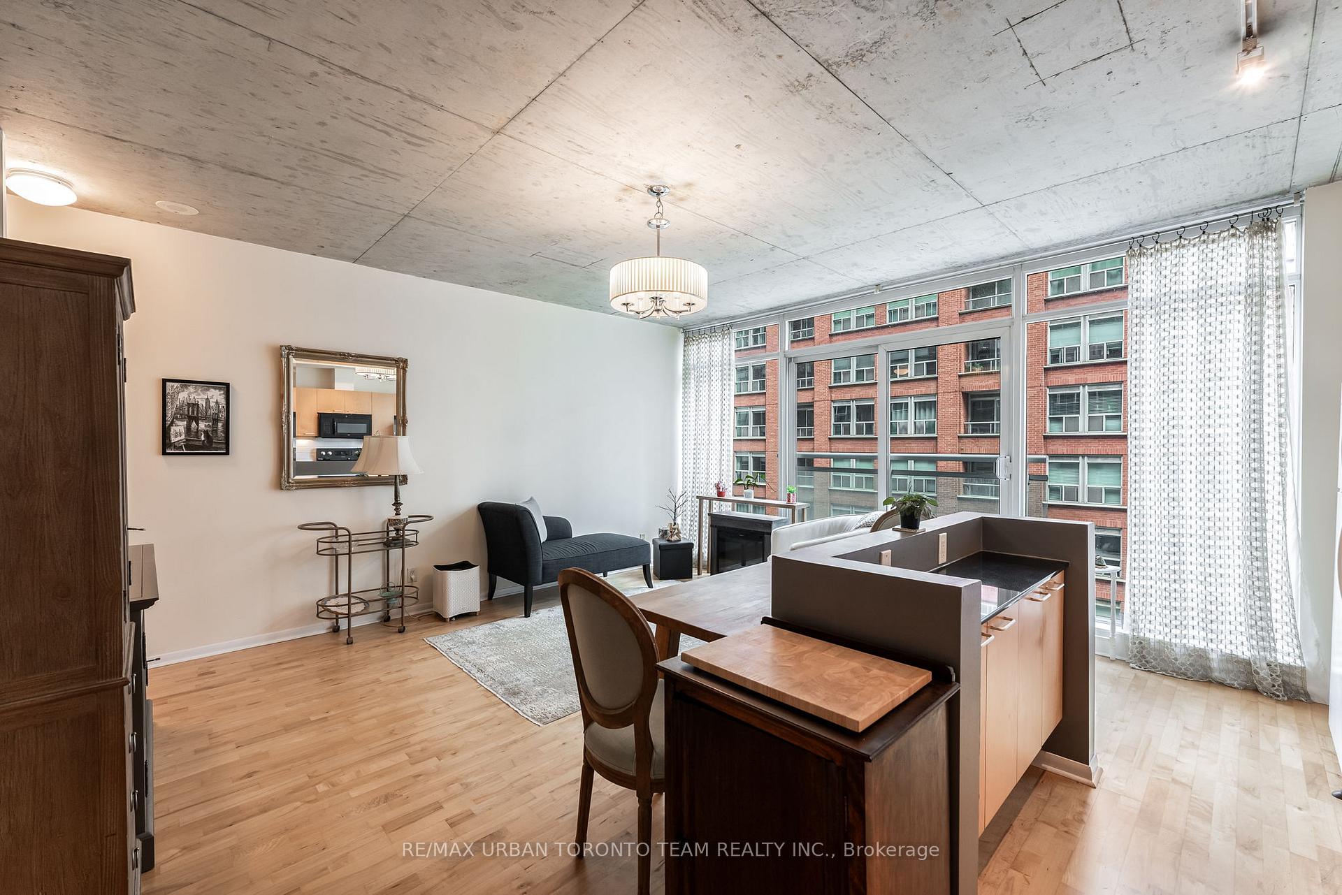 Photo 5 of Unit 515, 333 Adelaide Street E, Toronto, Moss Park — HOMEH