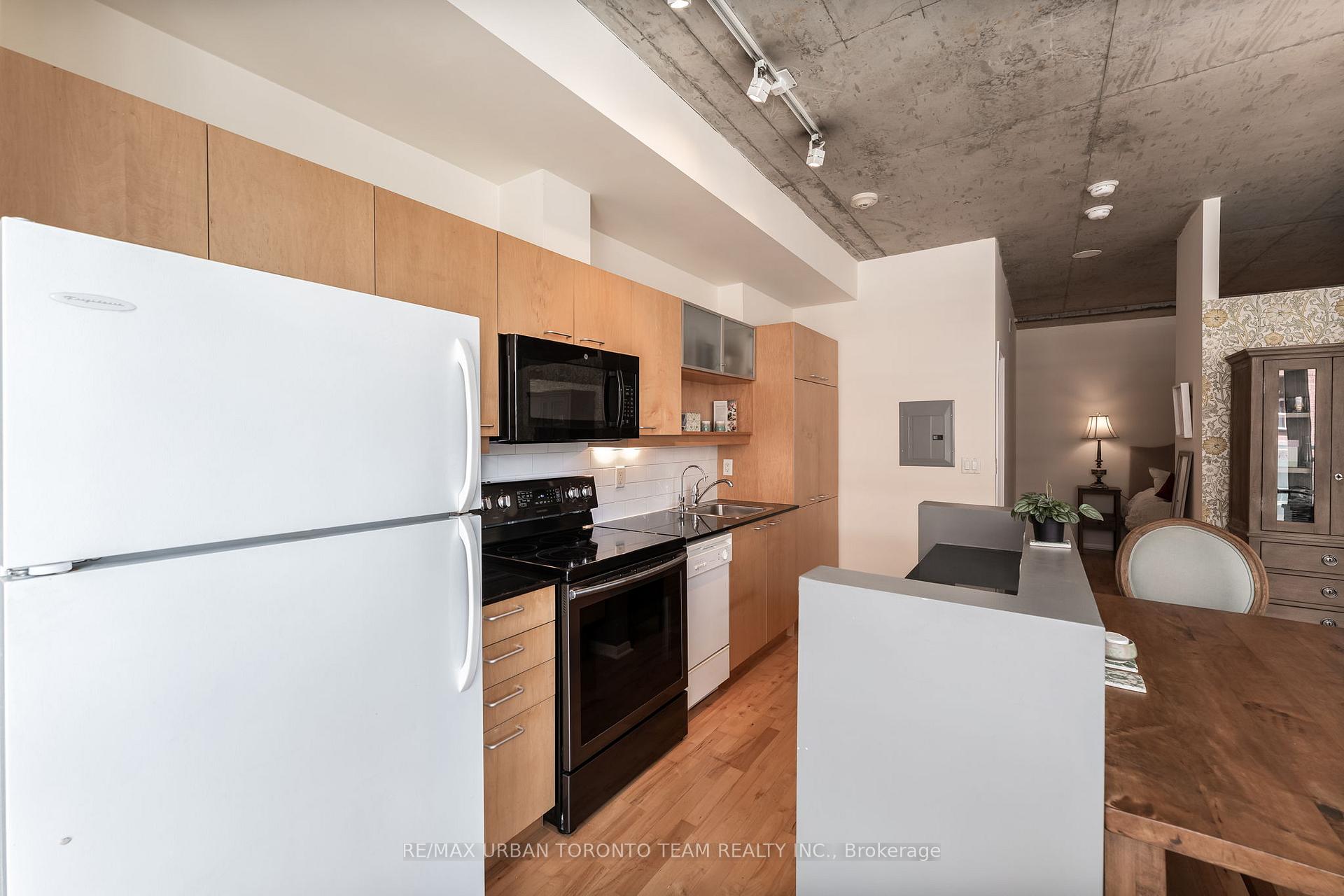 Photo 23 of Unit 515, 333 Adelaide Street E, Toronto, Moss Park — HOMEH
