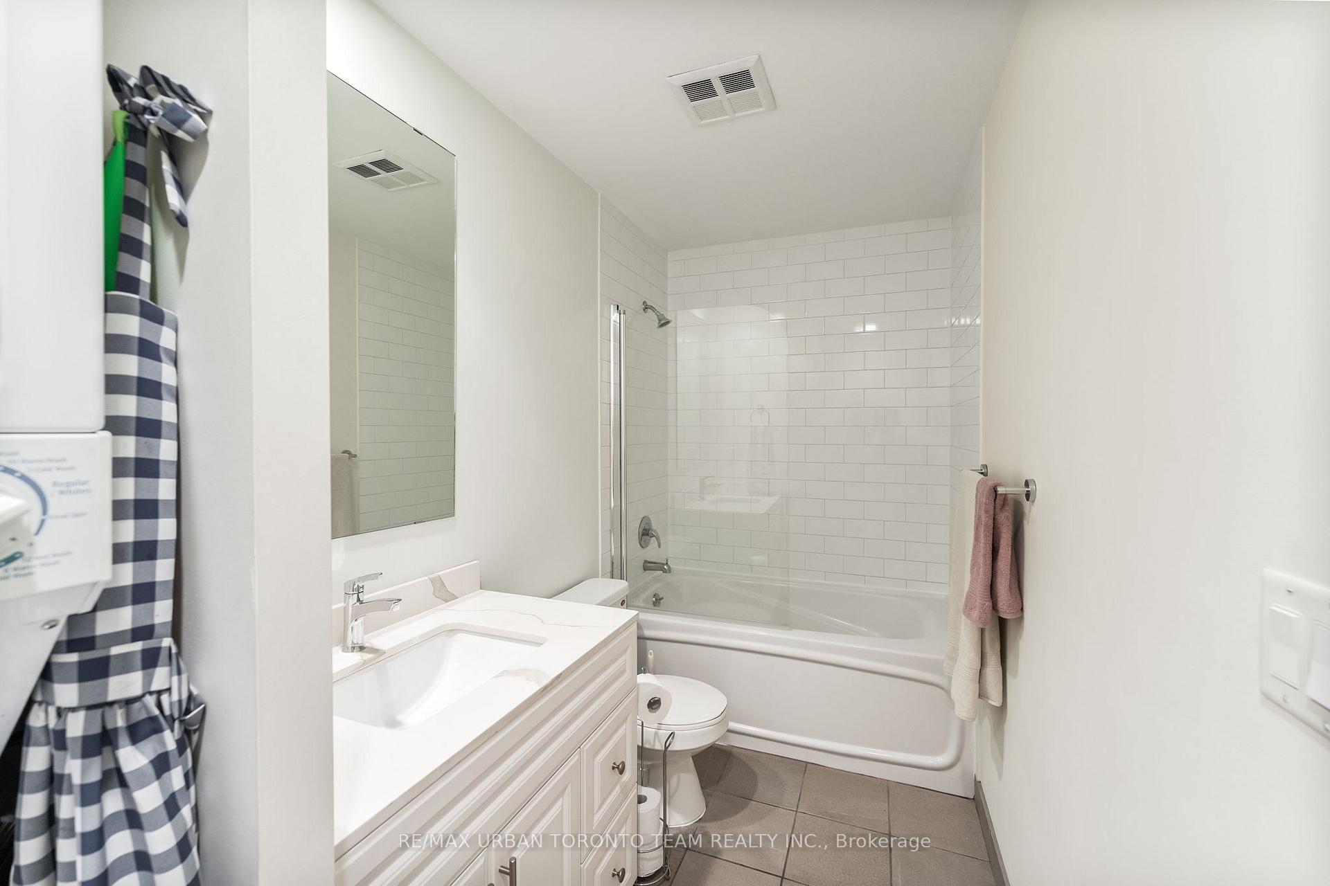 Photo 25 of Unit 515, 333 Adelaide Street E, Toronto, Moss Park — HOMEH