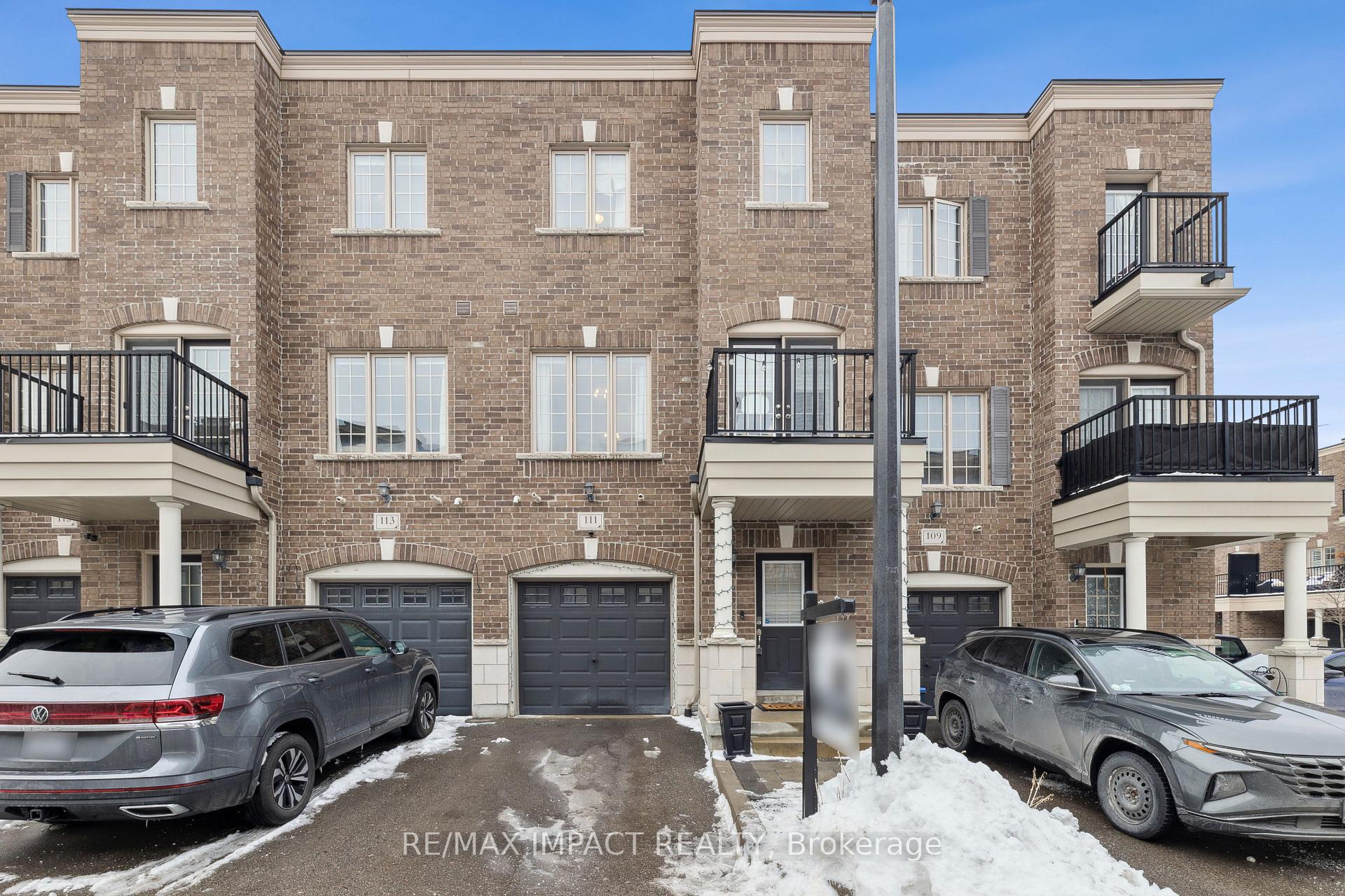 Photo 1 of 111 Ferris Square, Clarington, Courtice — HOMEH