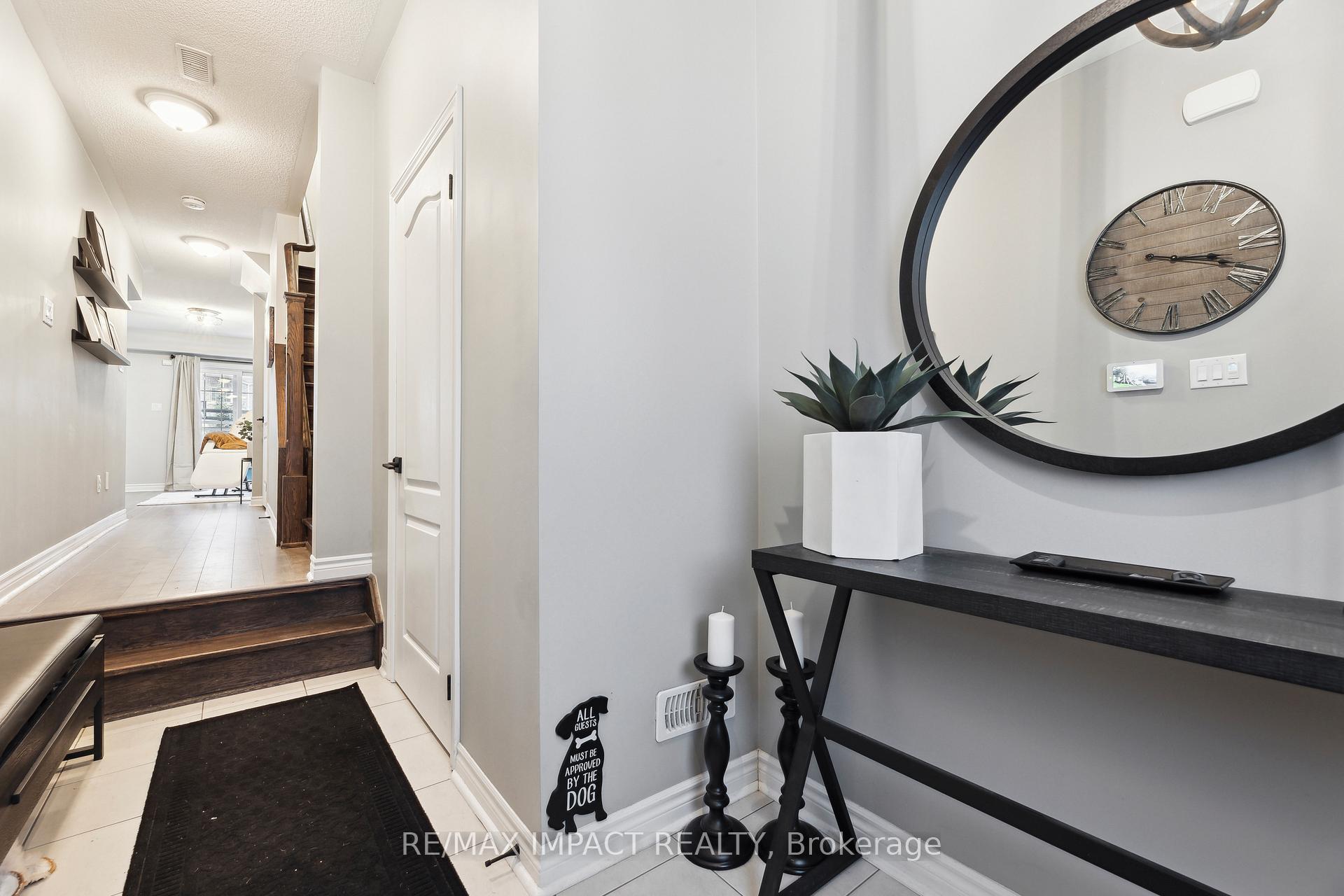 Photo 4 of 111 Ferris Square, Clarington, Courtice — HOMEH