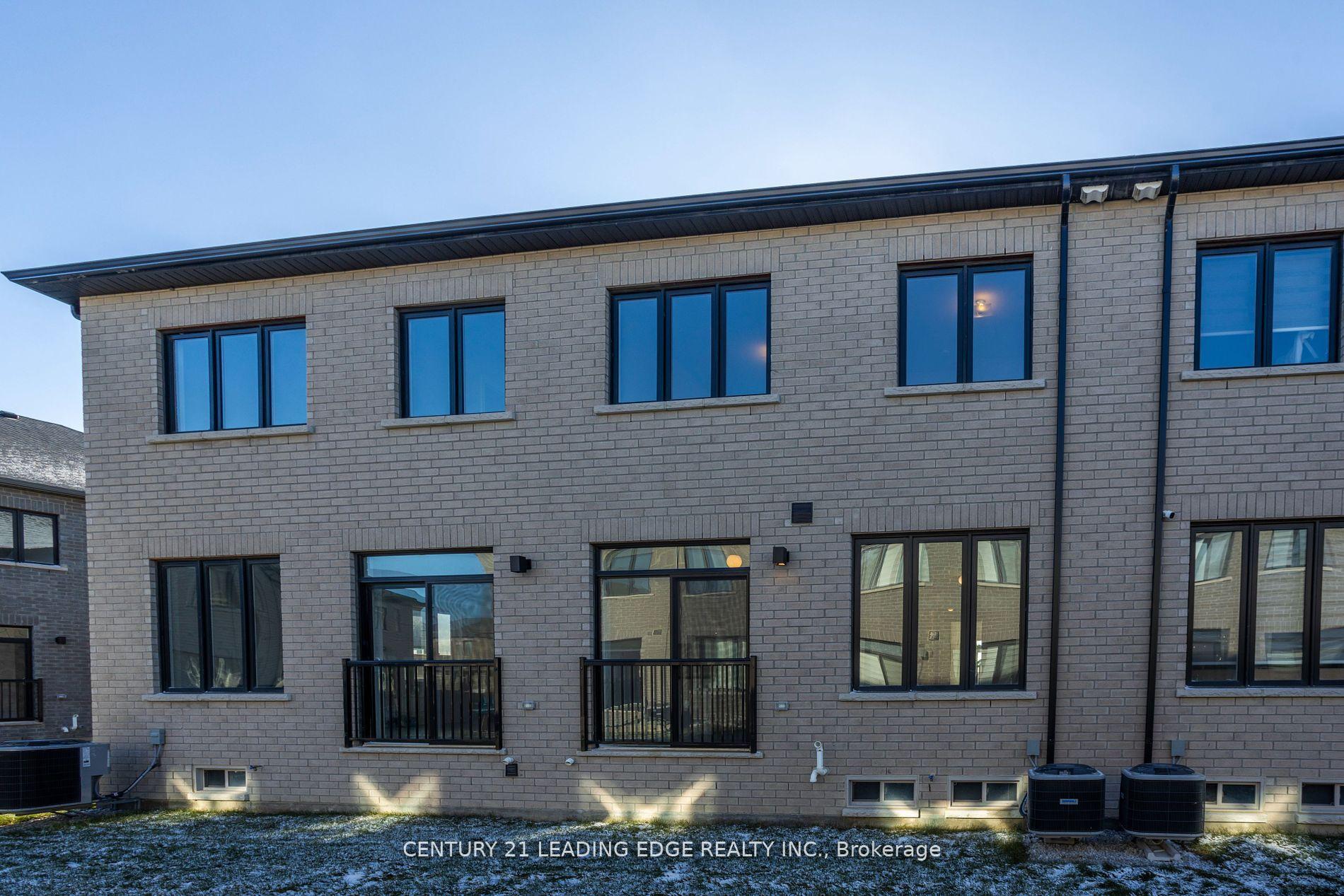 Photo 13 of 82 Hartington Street, Vaughan, Kleinburg — HOMEH