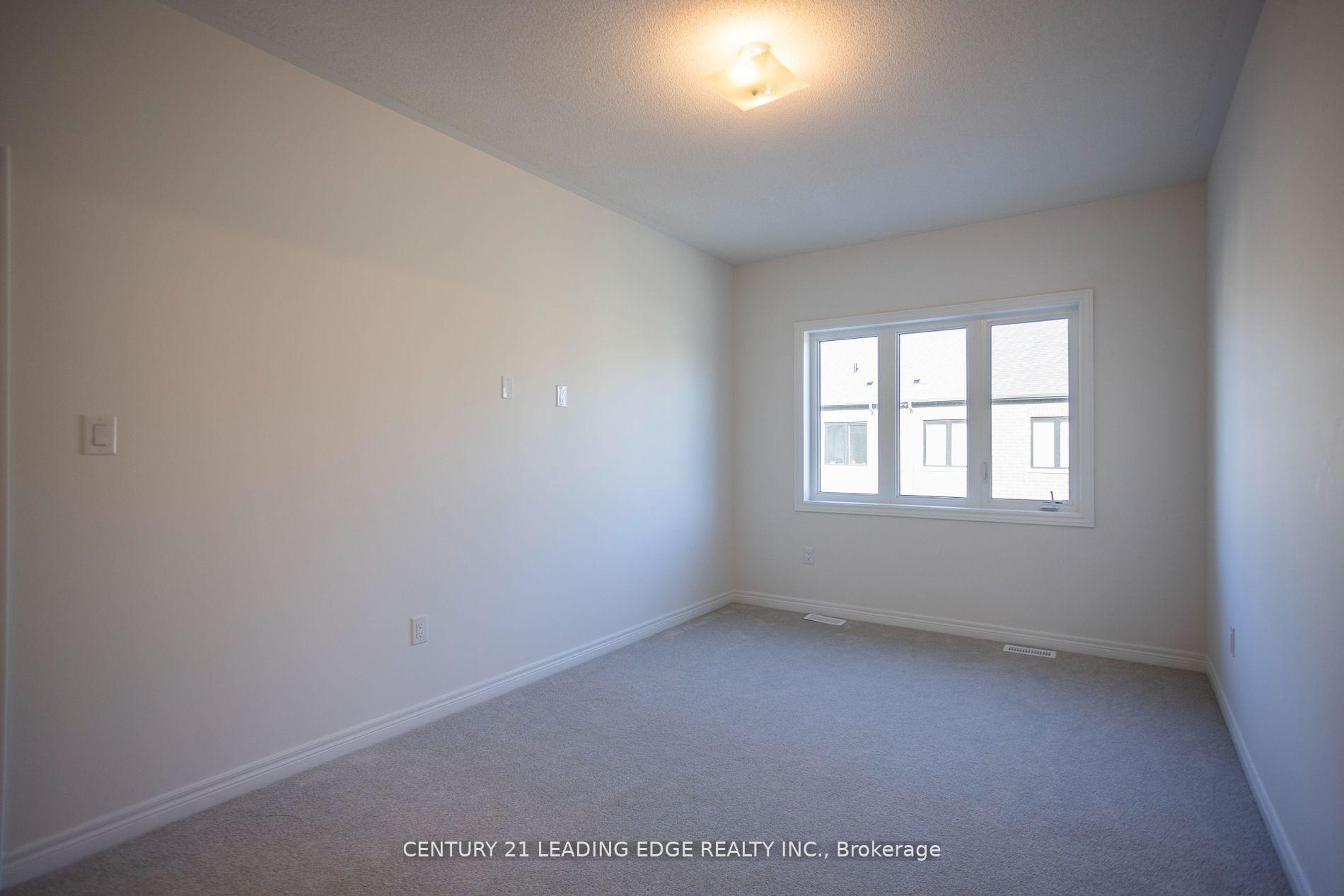 Photo 17 of 82 Hartington Street, Vaughan, Kleinburg — HOMEH