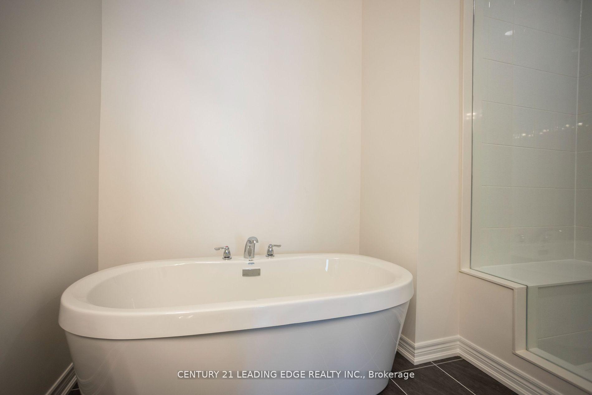 Photo 27 of 82 Hartington Street, Vaughan, Kleinburg — HOMEH