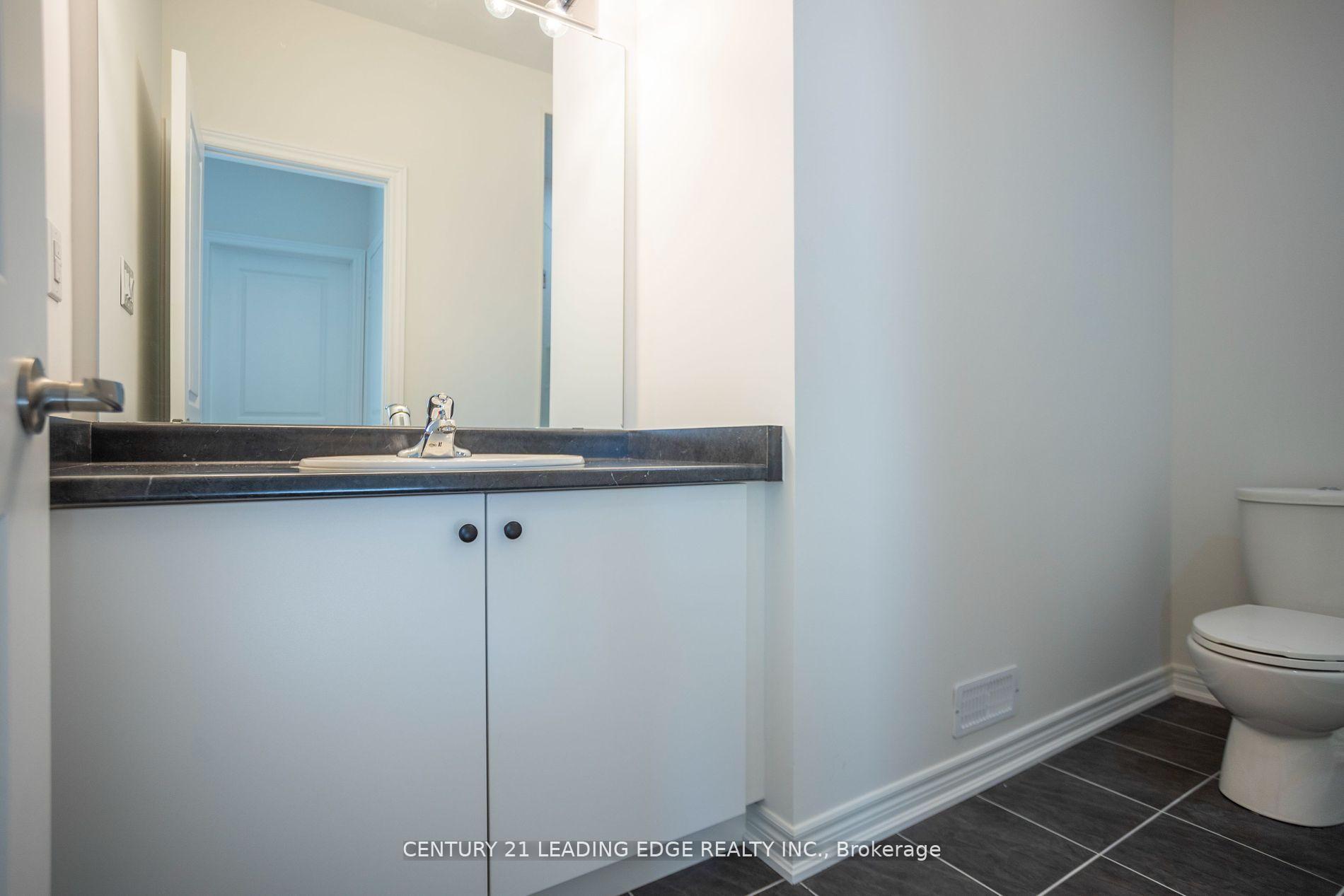 Photo 35 of 82 Hartington Street, Vaughan, Kleinburg — HOMEH