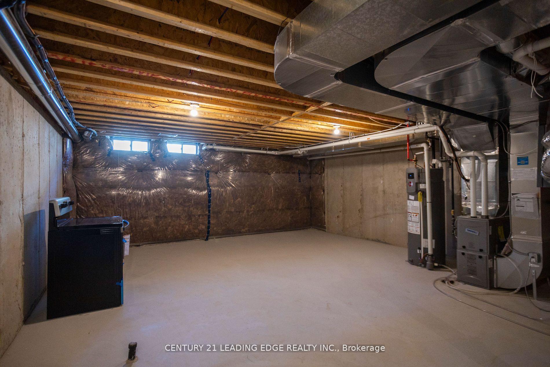 Photo 38 of 82 Hartington Street, Vaughan, Kleinburg — HOMEH