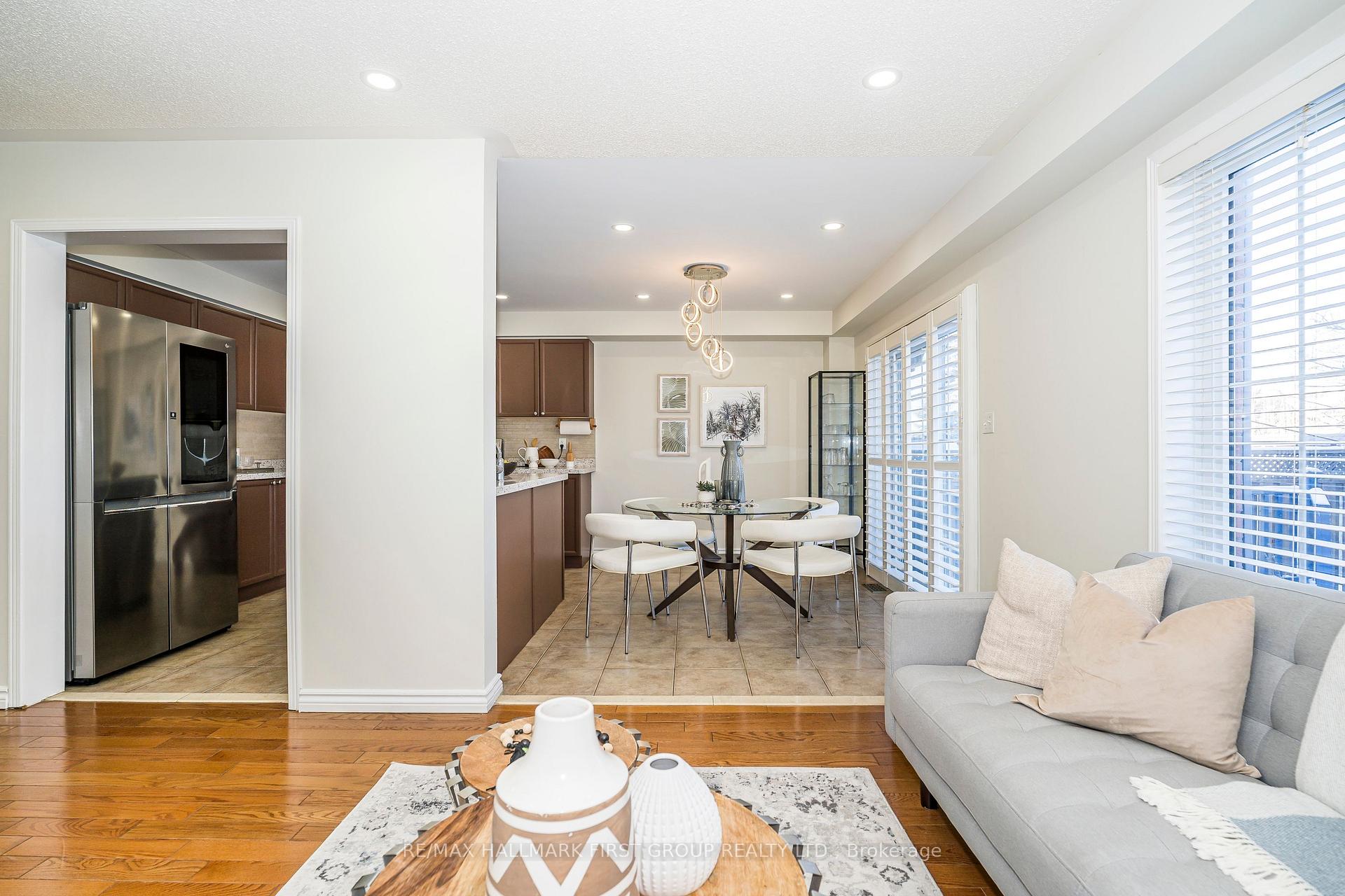 Photo 8 of 46 McNicol Crescent, Ajax, Northeast Ajax — HOMEH
