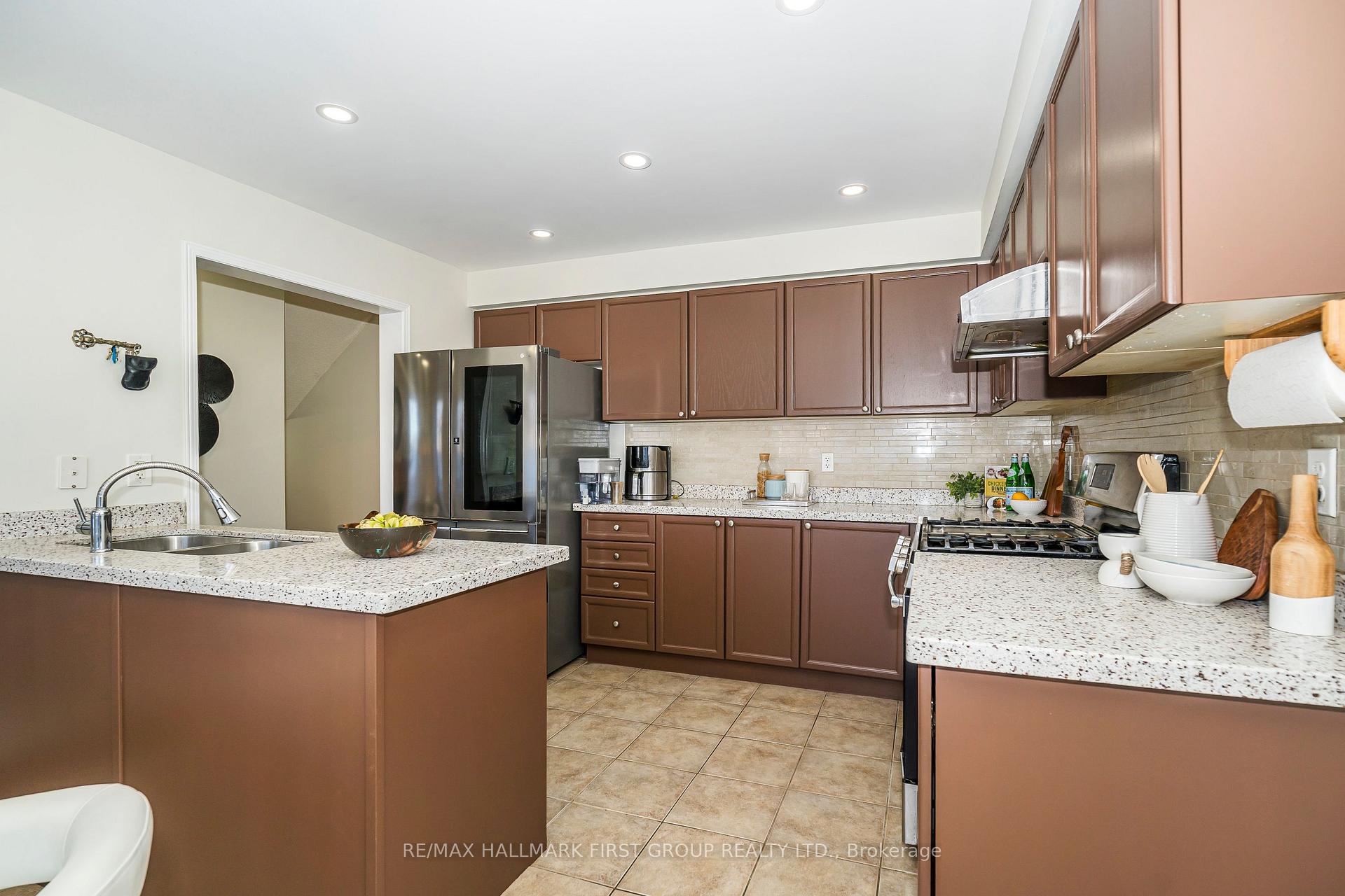 Photo 9 of 46 McNicol Crescent, Ajax, Northeast Ajax — HOMEH
