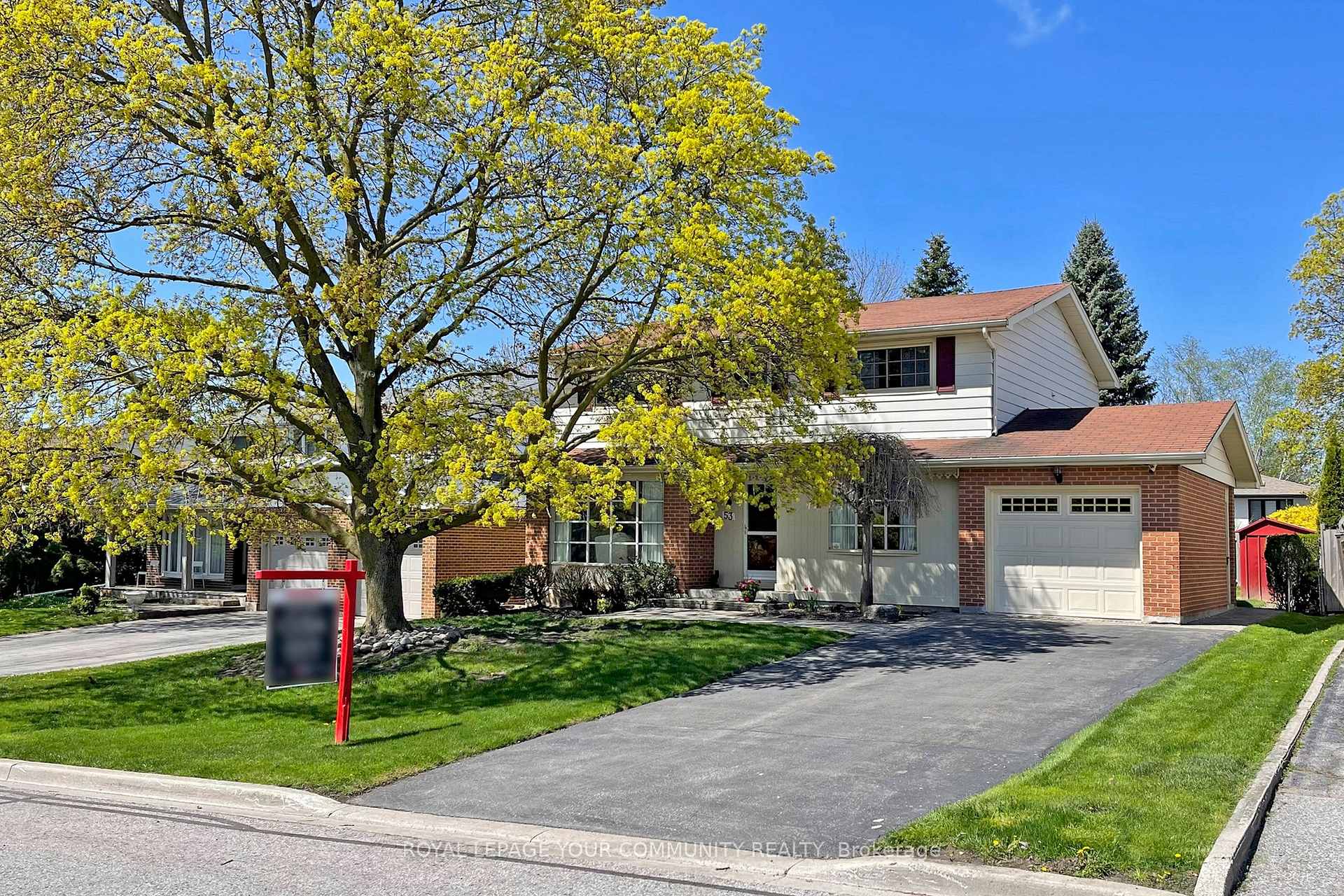 Photo 3 of 53 Shady Lane Crescent, Markham, Royal Orchard — HOMEH