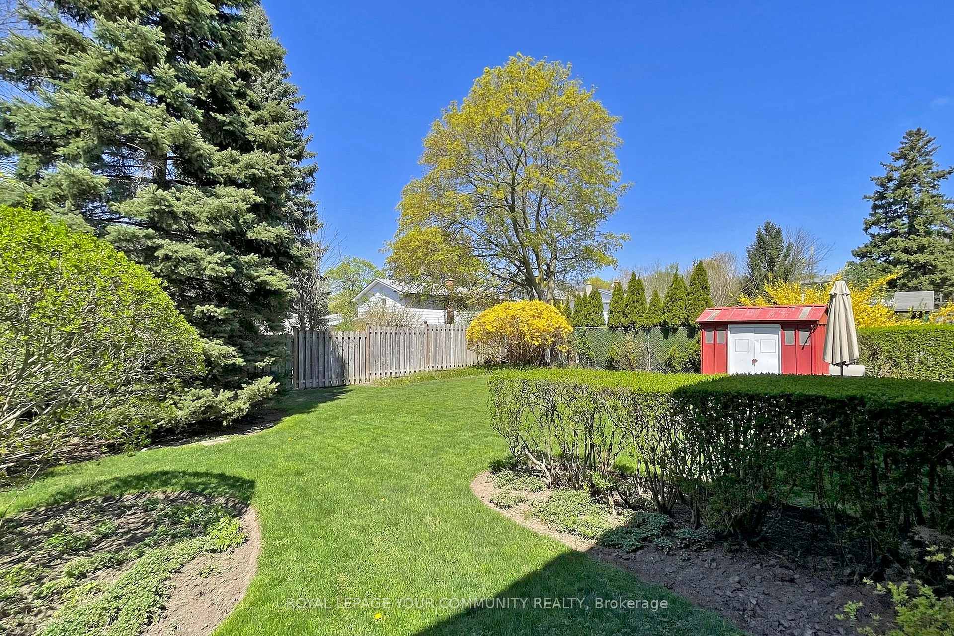 Photo 34 of 53 Shady Lane Crescent, Markham, Royal Orchard — HOMEH