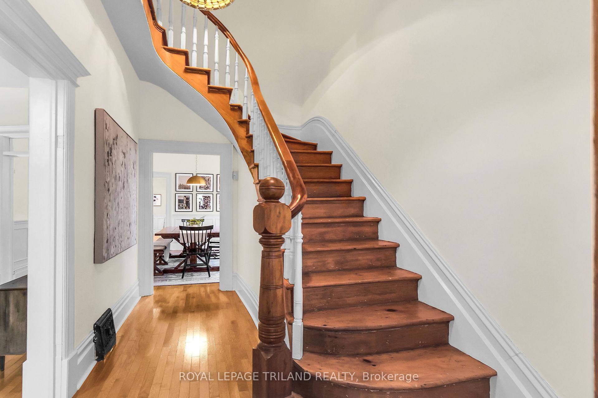 Photo 2 of 16 Edward Street, London, South F — HOMEH