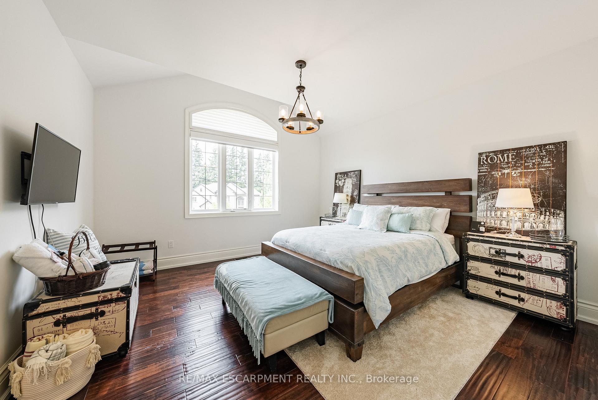 Photo 18 of 7 Gregorio Court, Hamilton, Ancaster — HOMEH
