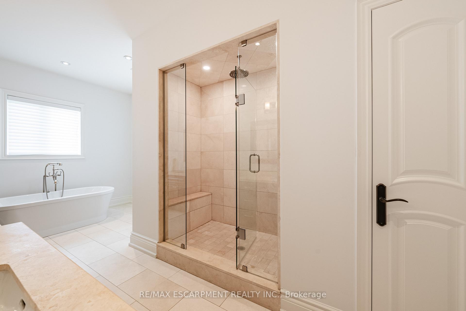 Photo 25 of 7 Gregorio Court, Hamilton, Ancaster — HOMEH