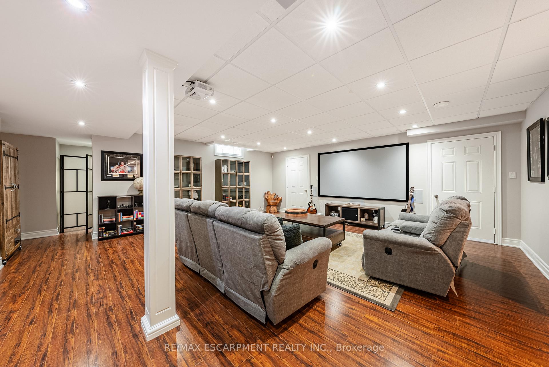 Photo 42 of 7 Gregorio Court, Hamilton, Ancaster — HOMEH