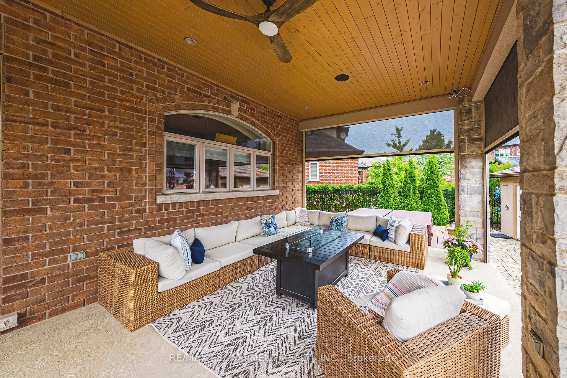 Photo 24 of 7 Gregorio Court, Hamilton, Ancaster — HOMEH