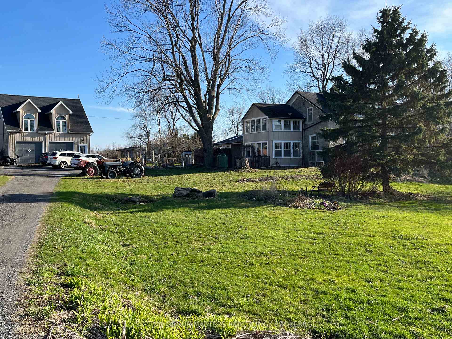 Photo 4 of 3095 Sydenham Road, Frontenac, Frontenac South — HOMEH