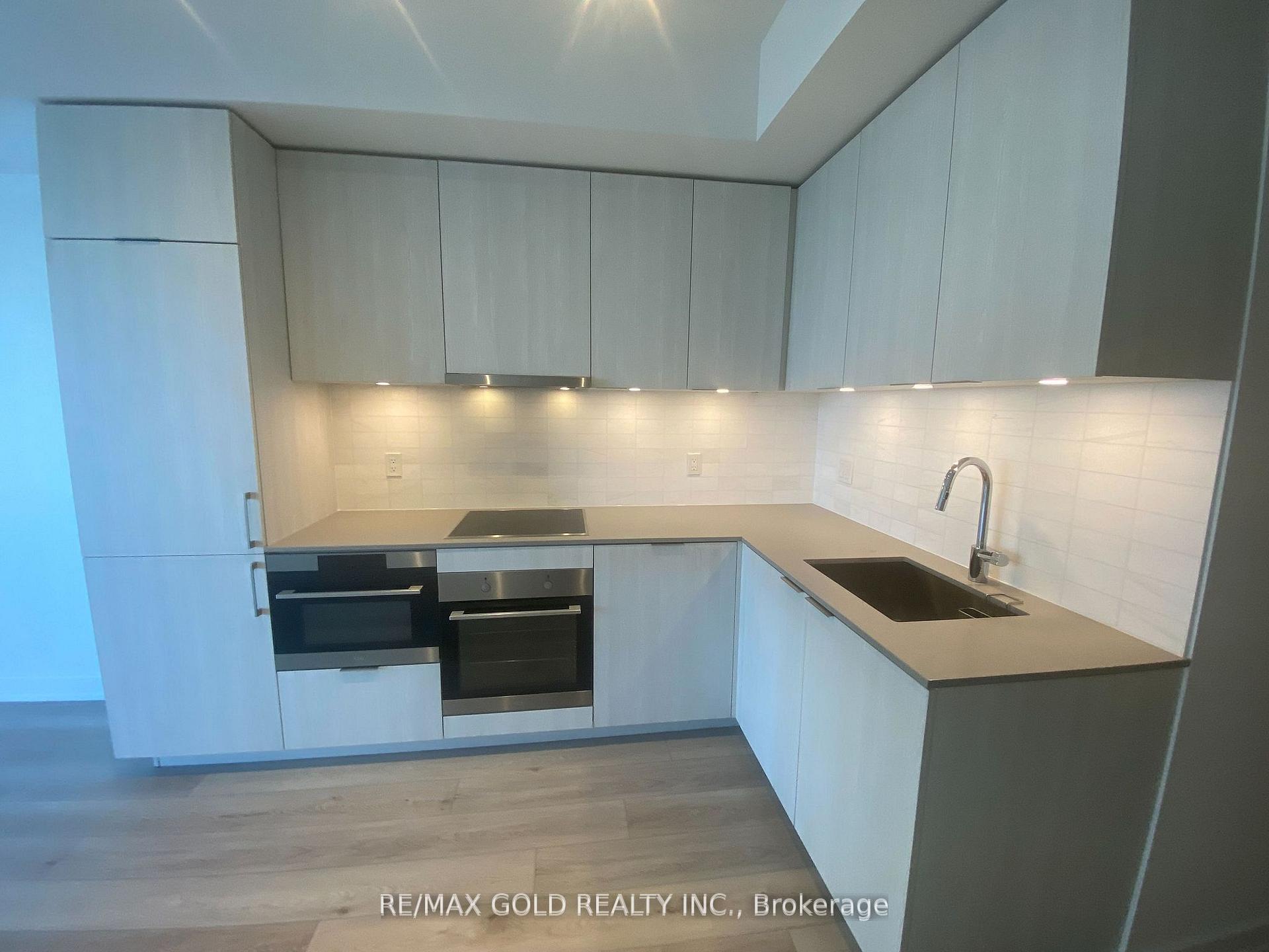 Photo 20 of Unit 812, 15 Queens Quay E, Toronto, Waterfront Communities — HOMEH