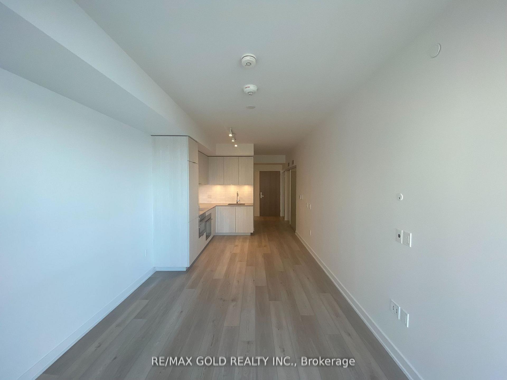 Photo 11 of Unit 812, 15 Queens Quay E, Toronto, Waterfront Communities — HOMEH