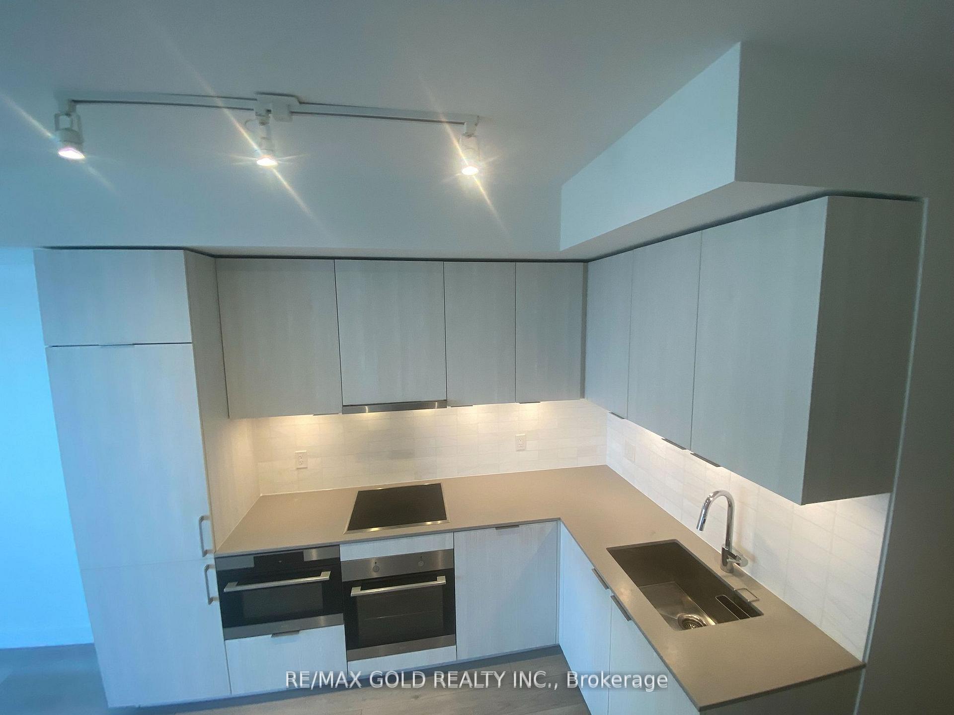 Photo 23 of Unit 812, 15 Queens Quay E, Toronto, Waterfront Communities — HOMEH