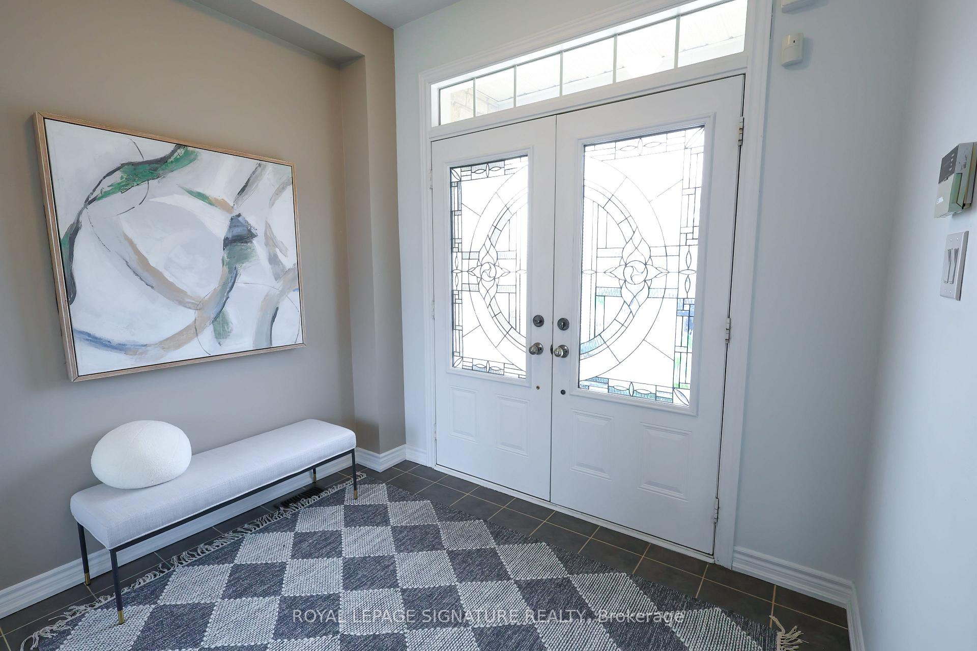 Photo 4 of 5 Sedgewick Place, Vaughan, Vellore Village — HOMEH