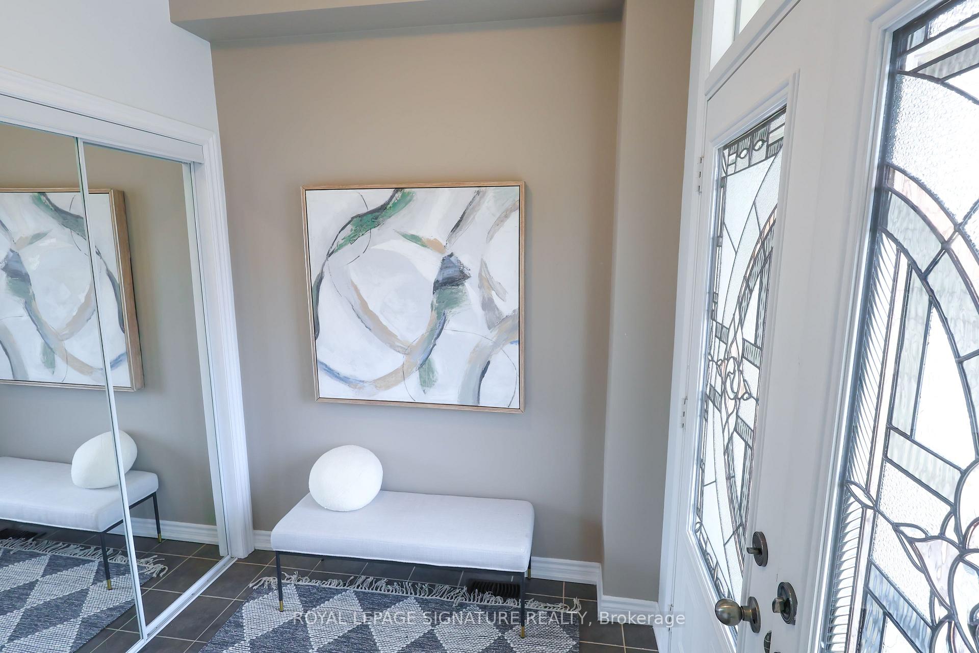 Photo 8 of 5 Sedgewick Place, Vaughan, Vellore Village — HOMEH