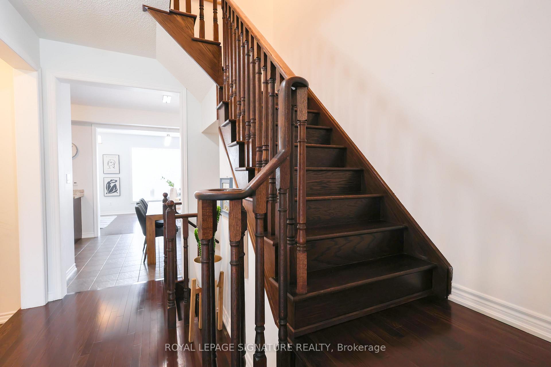 Photo 17 of 5 Sedgewick Place, Vaughan, Vellore Village — HOMEH