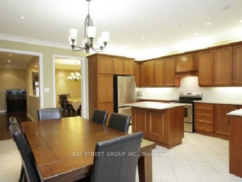 Photo 3 of 135 Queen Filomena Avenue, Vaughan, Patterson — HOMEH